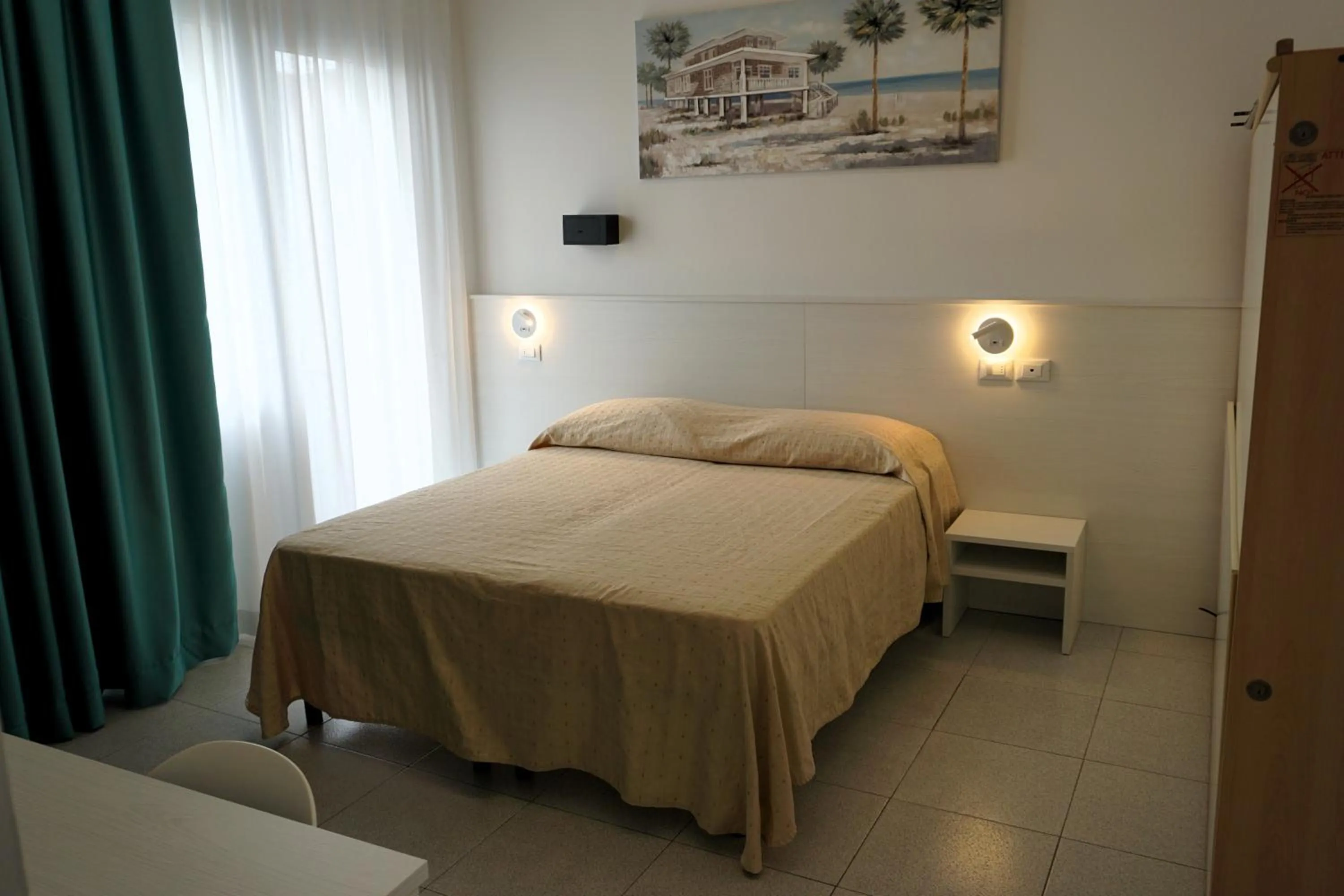 Bed in Hotel Ideal Sottomarina