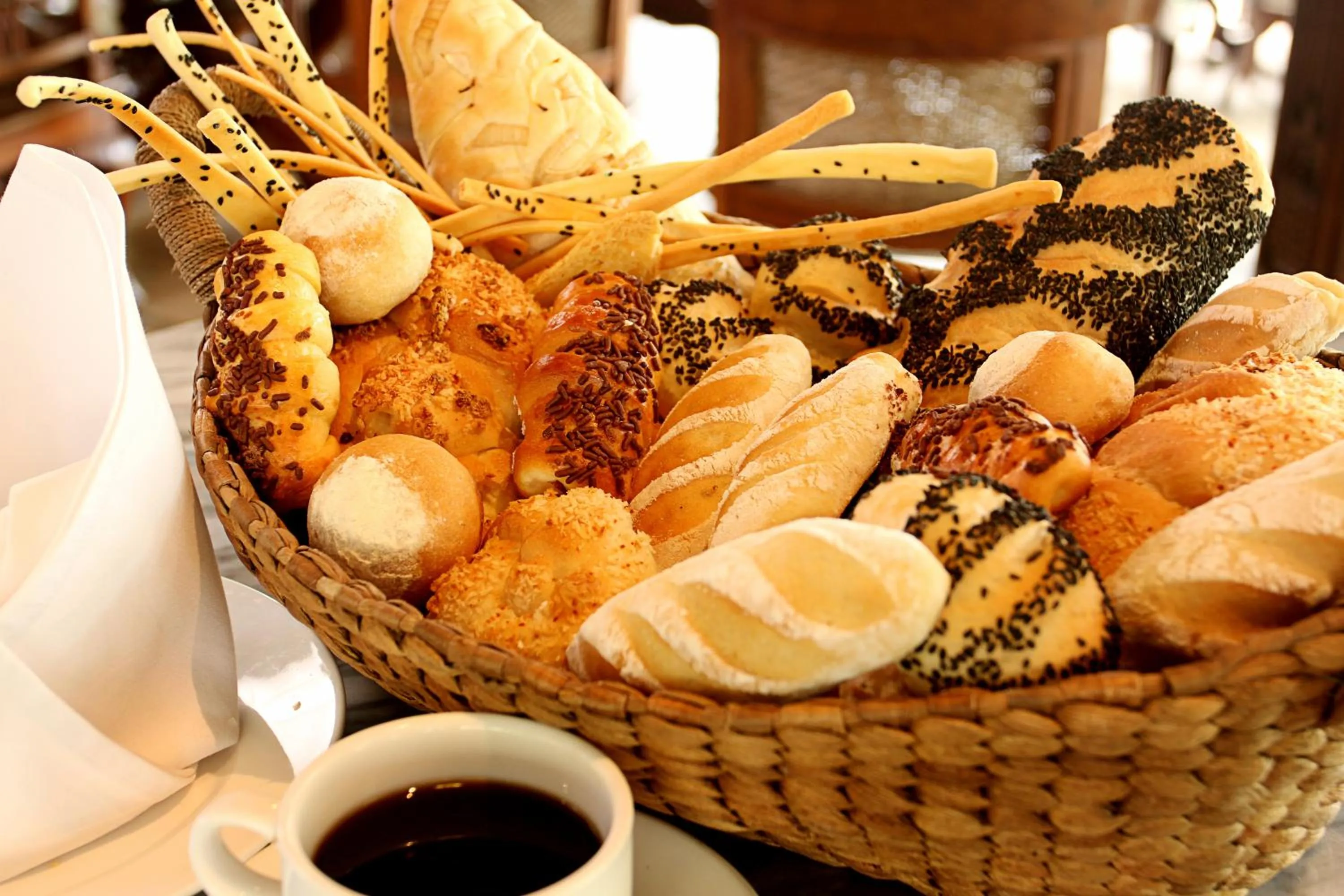 Food and drinks in Laras Asri Resort & Spa