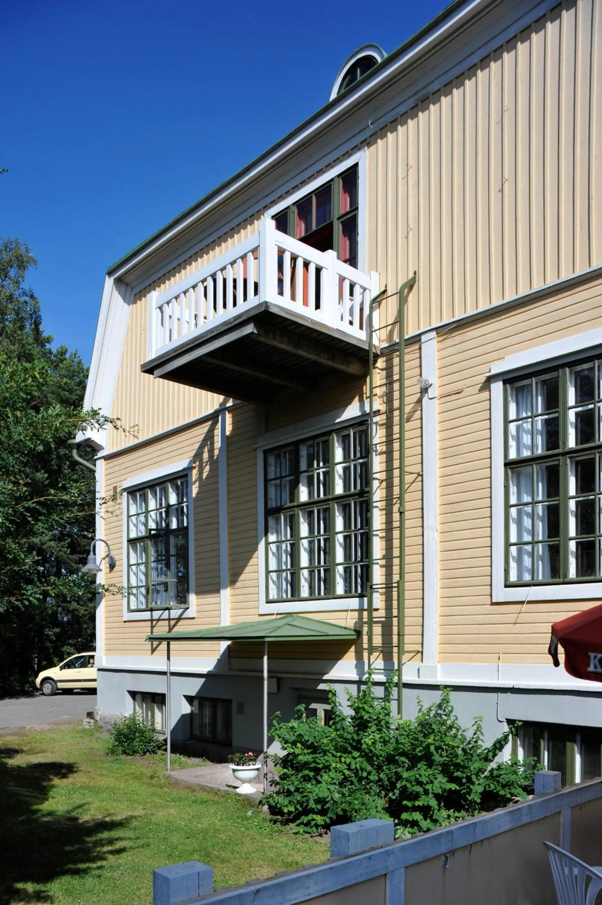 Property building in Mäntyluodon Hotelli