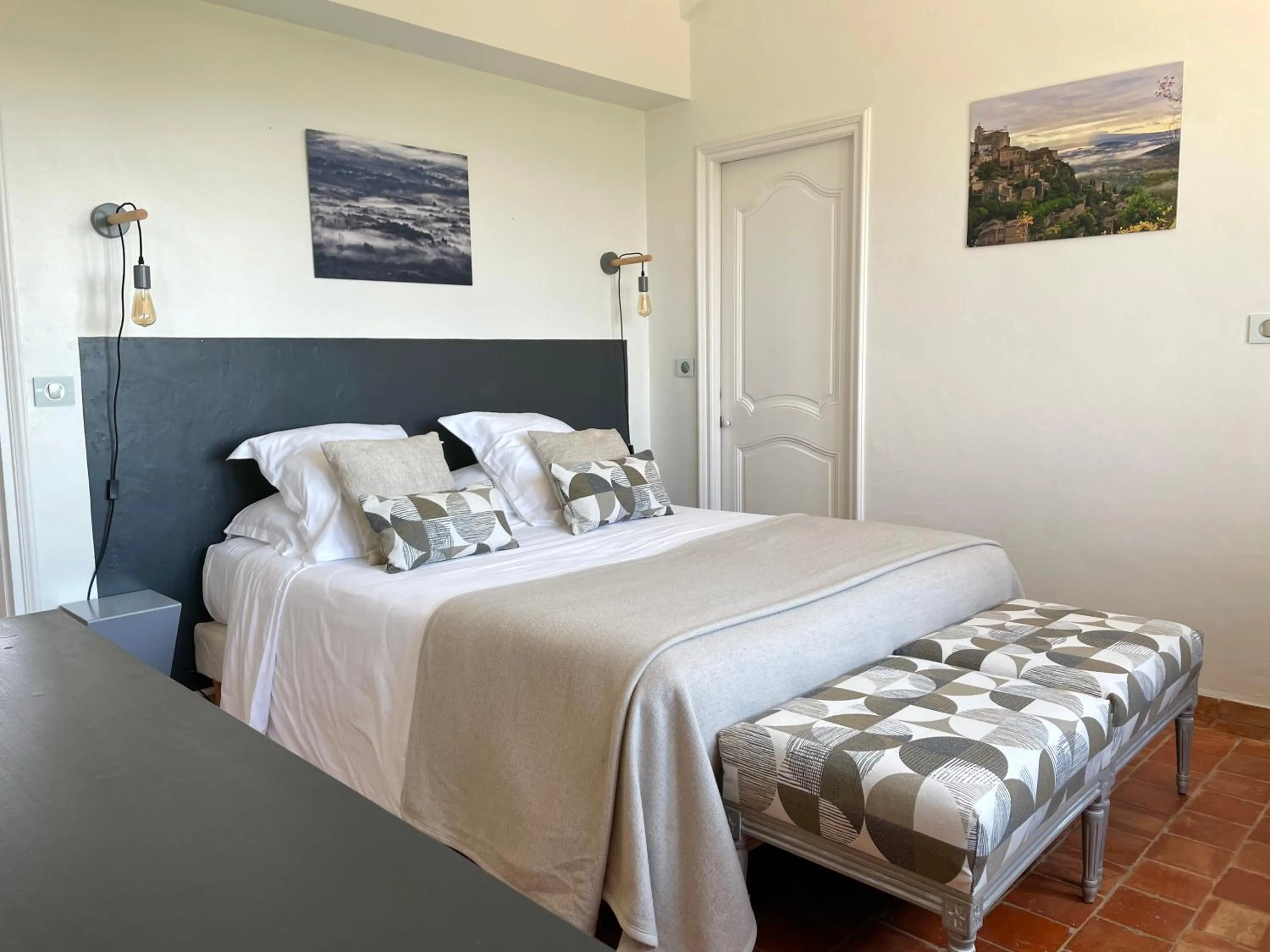 Bedroom, Bed in Domaine de l'Enclos