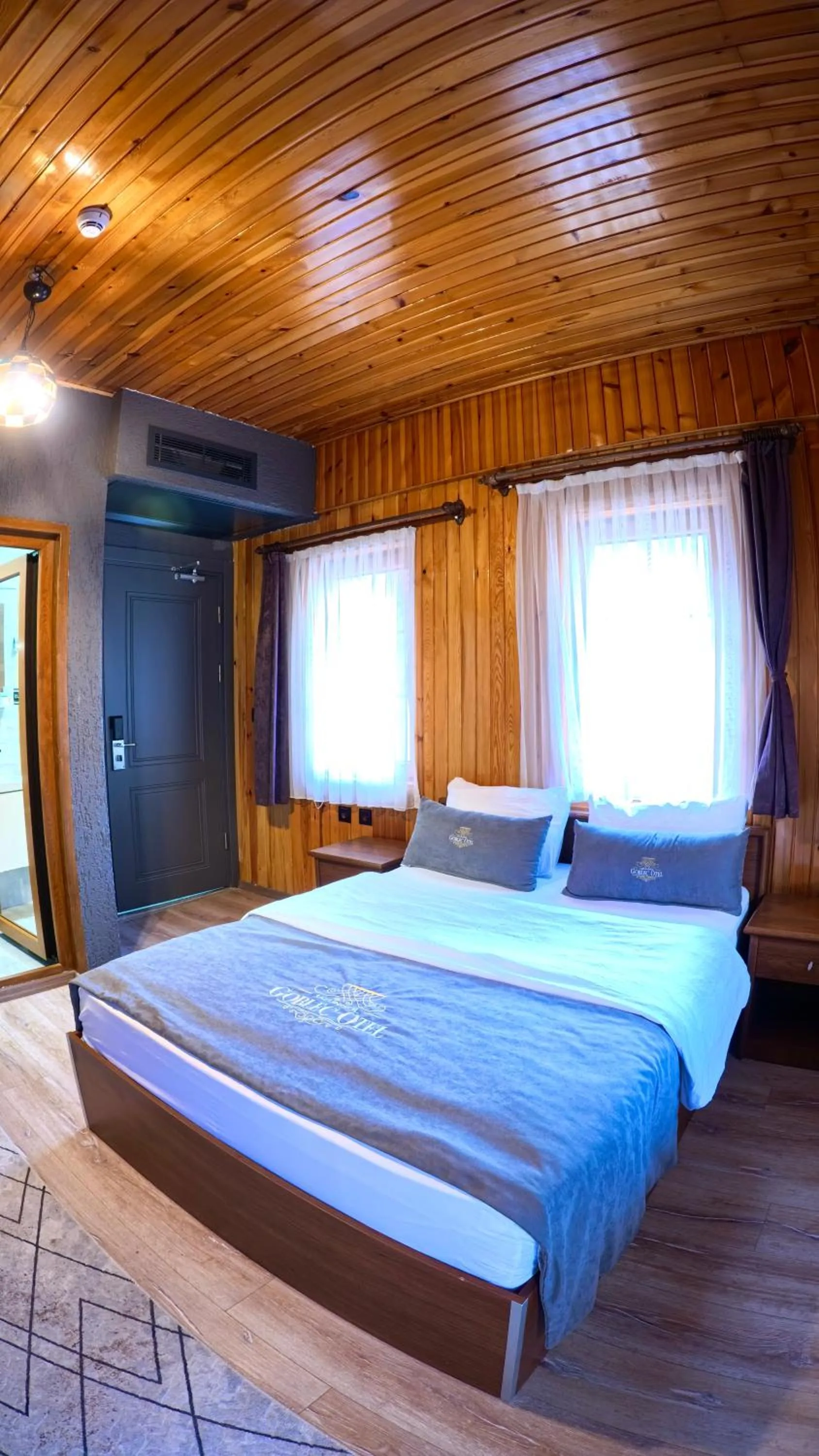 Decorative detail, Bed in Goblec Otel