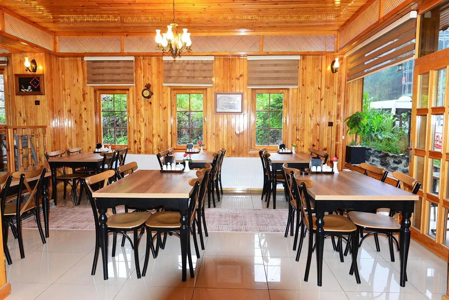 Day in Goblec Hotel & Bungalow