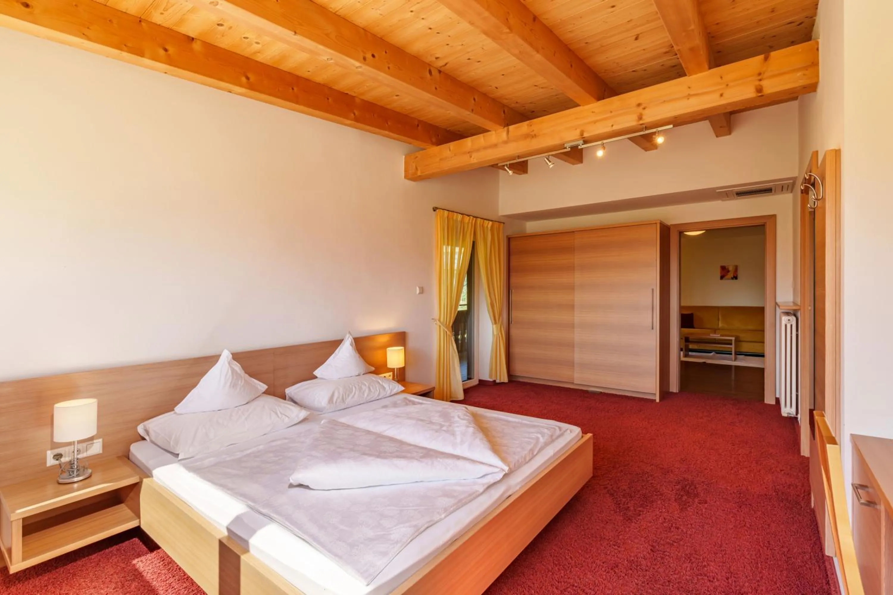 Photo of the whole room, Bed in Hotel Törggelehof