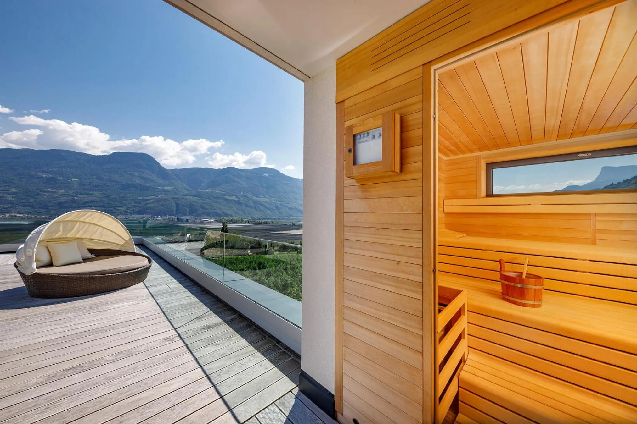 Balcony/Terrace in Hotel Törggelehof