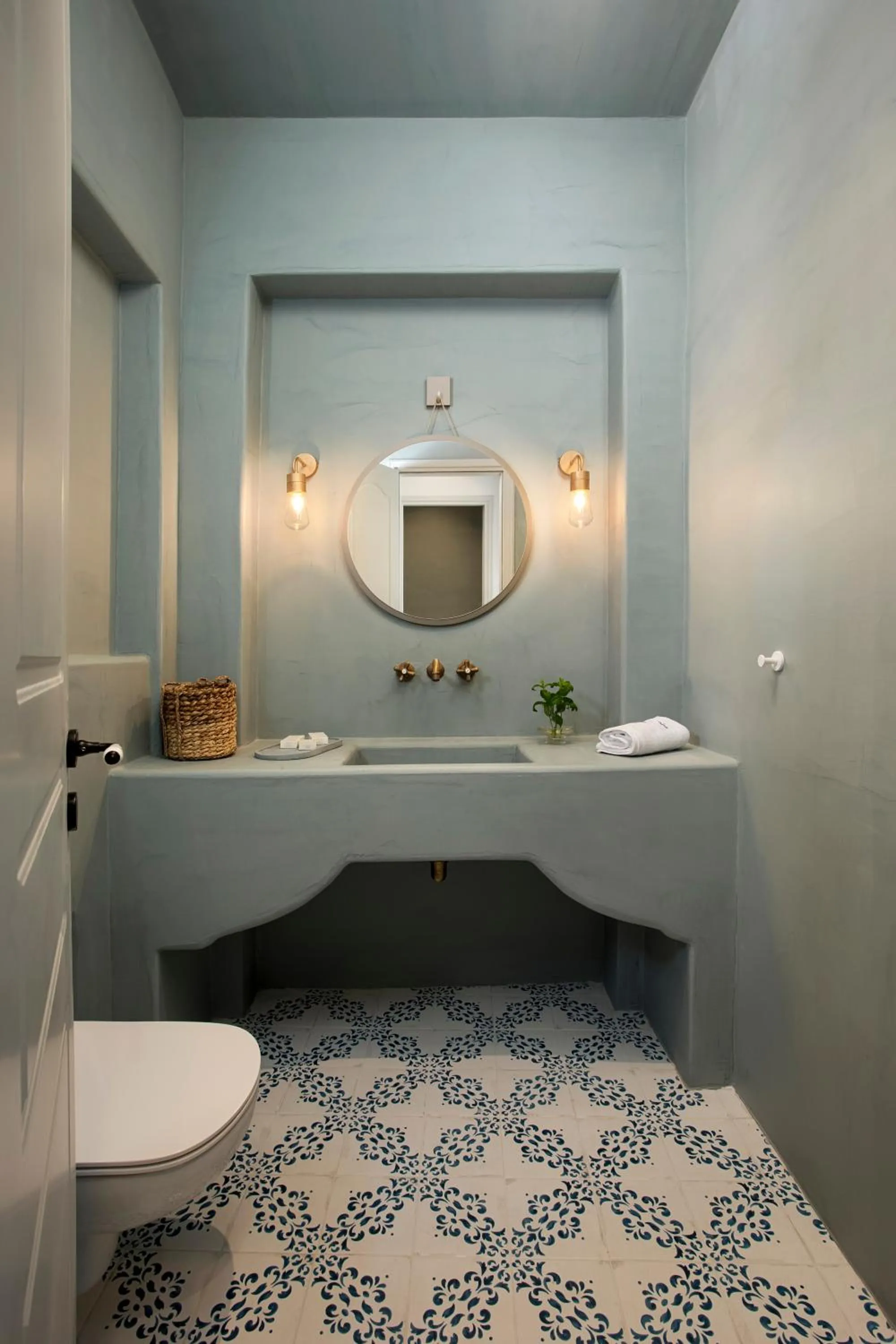 Bathroom in Blue Sea Hotel