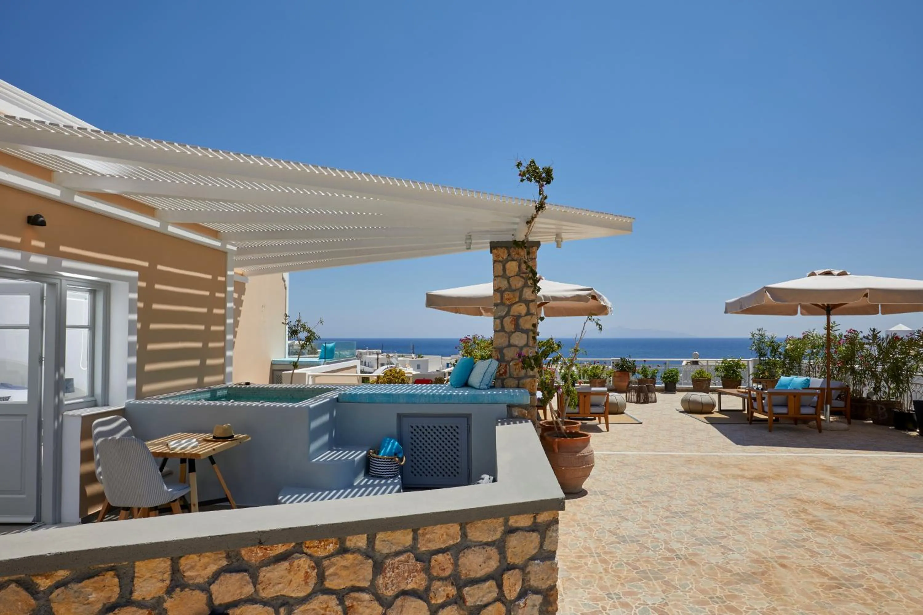 Balcony/Terrace in Blue Sea Hotel