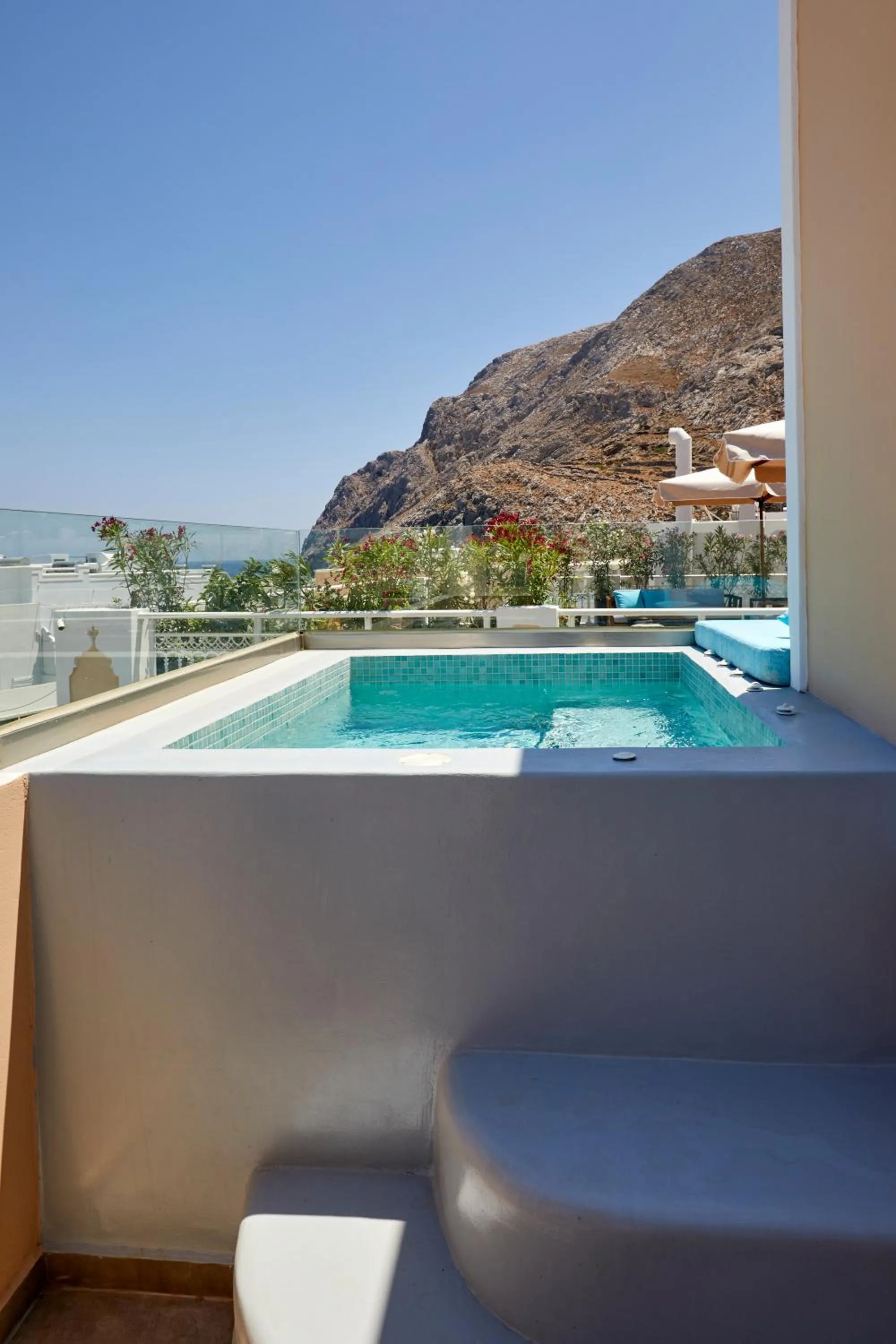 Hot Tub in Blue Sea Hotel