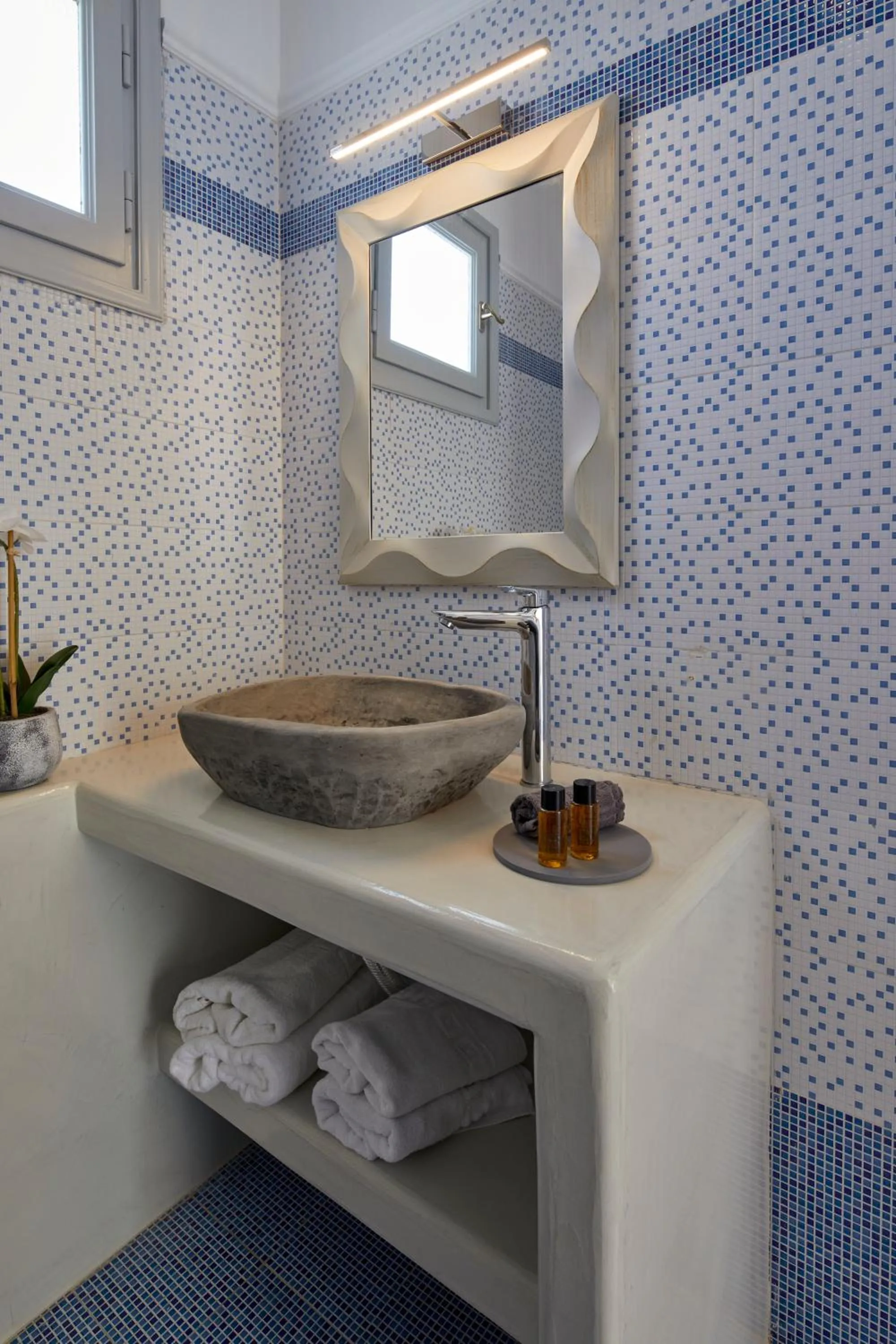 Bathroom in Blue Sea Hotel