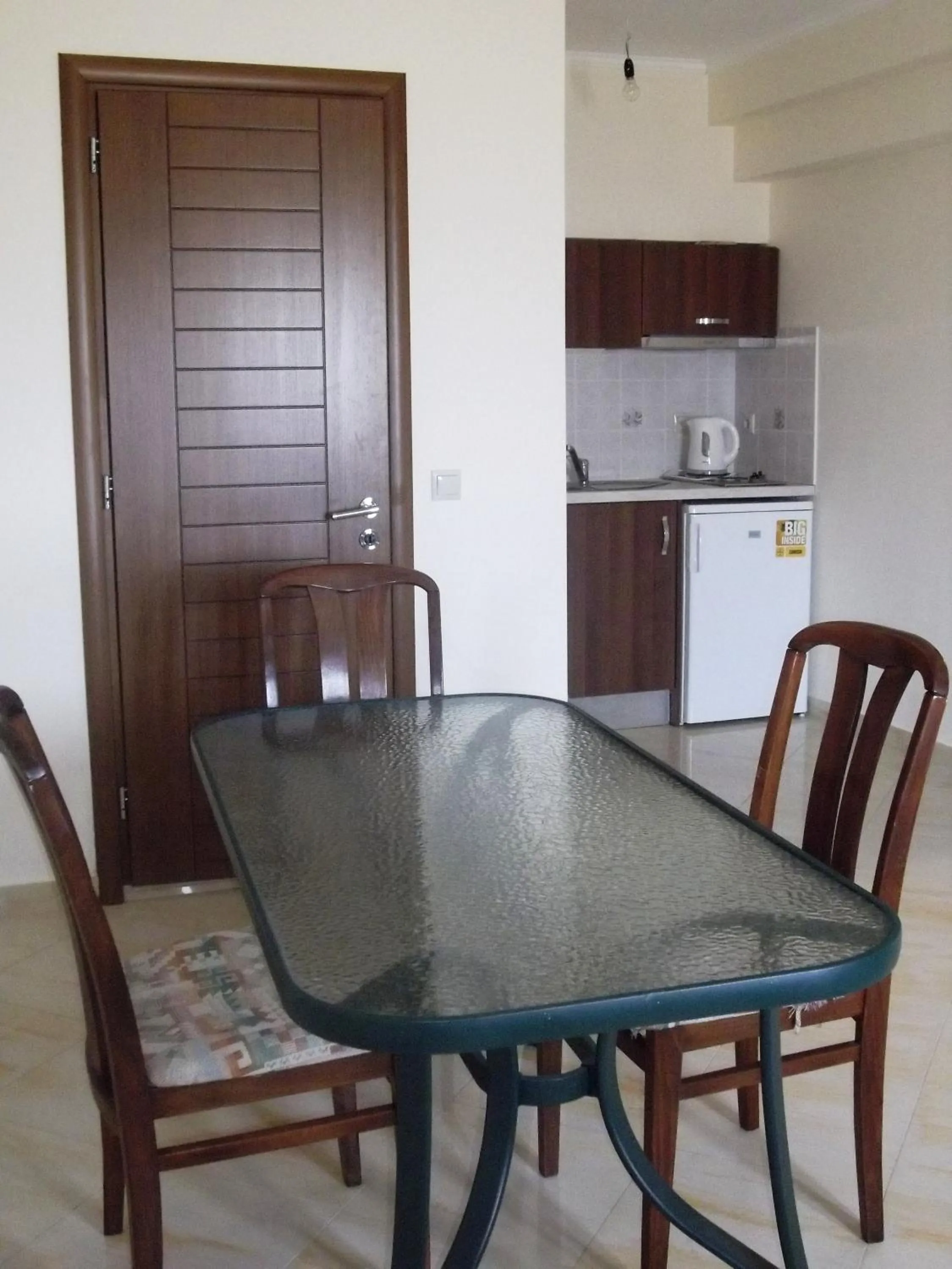 Kitchen or kitchenette in Calypso Luxury Studios