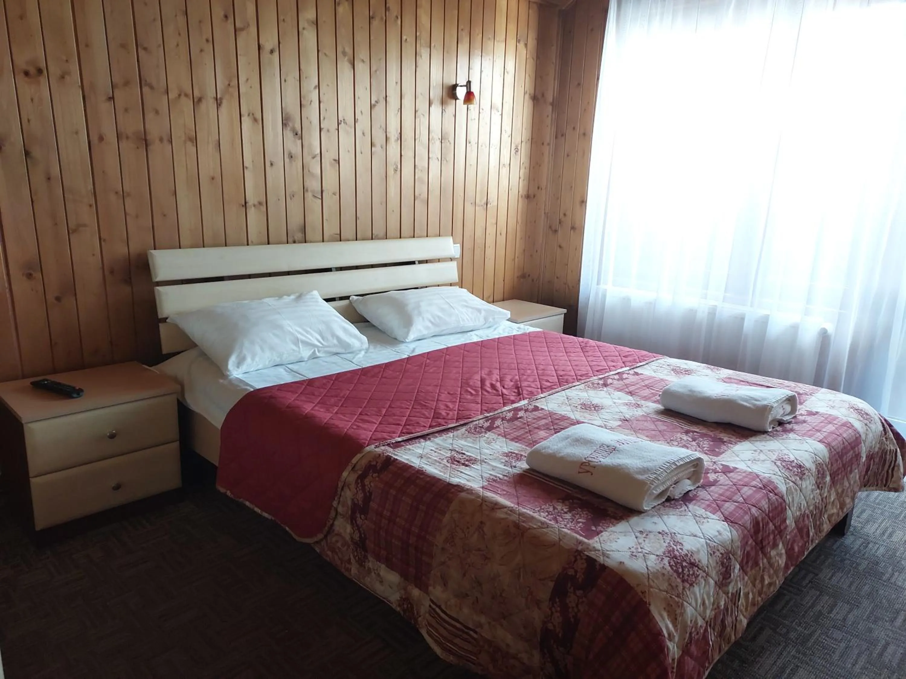 Comfort Junior Suite in Urochyshe Vyshnya