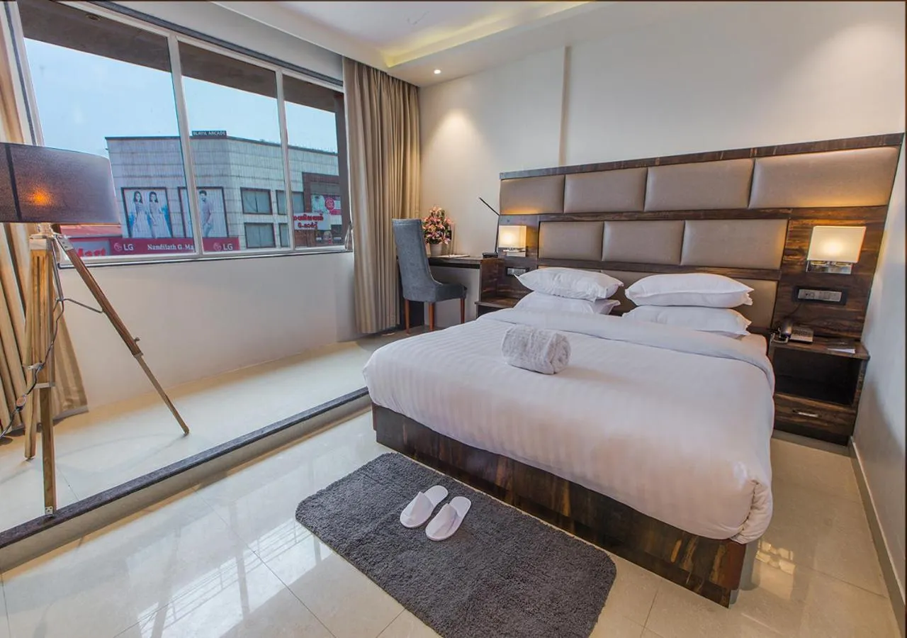 Bedroom, Bed in Aura One Hotel