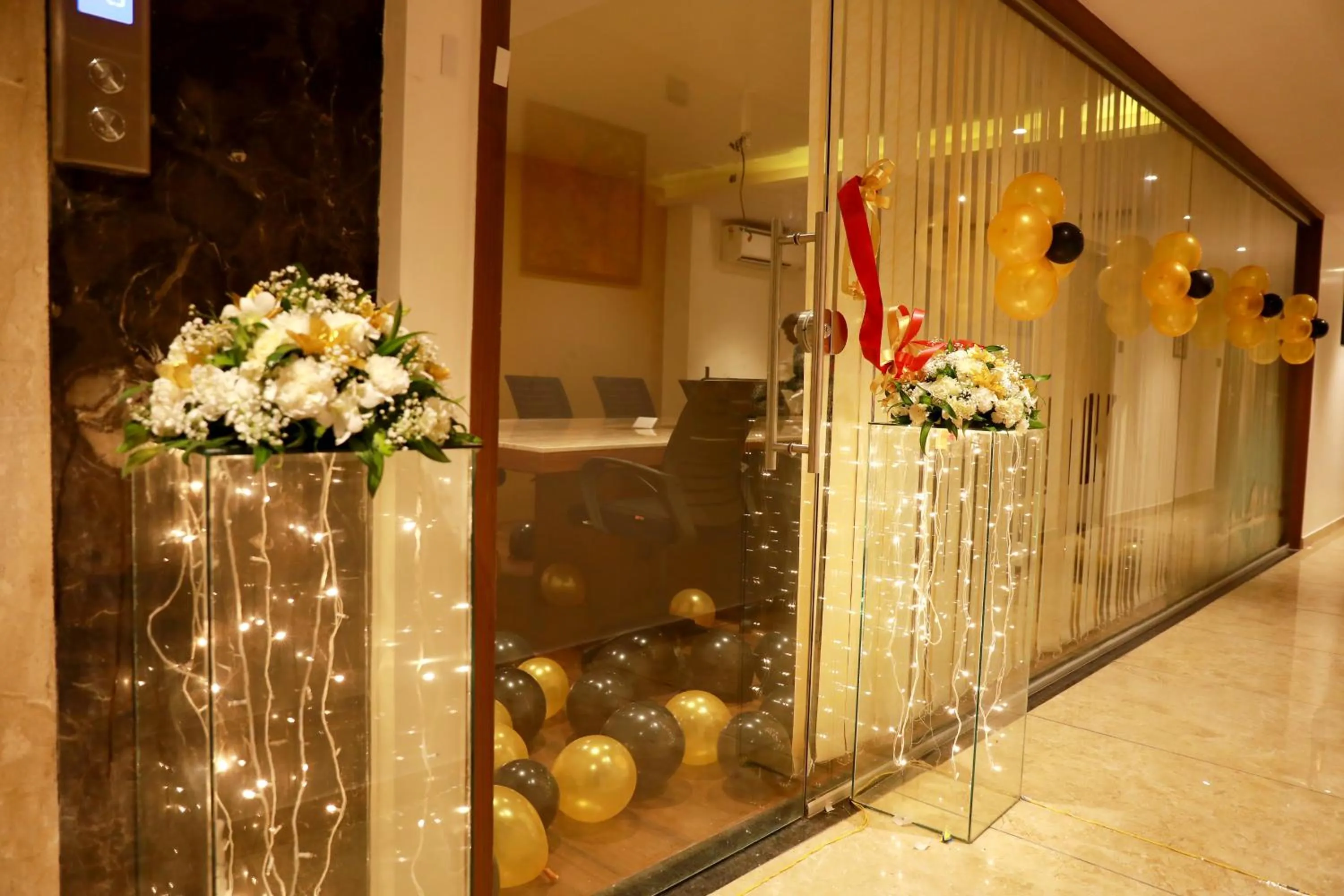 Decorative detail in Aura One Hotel