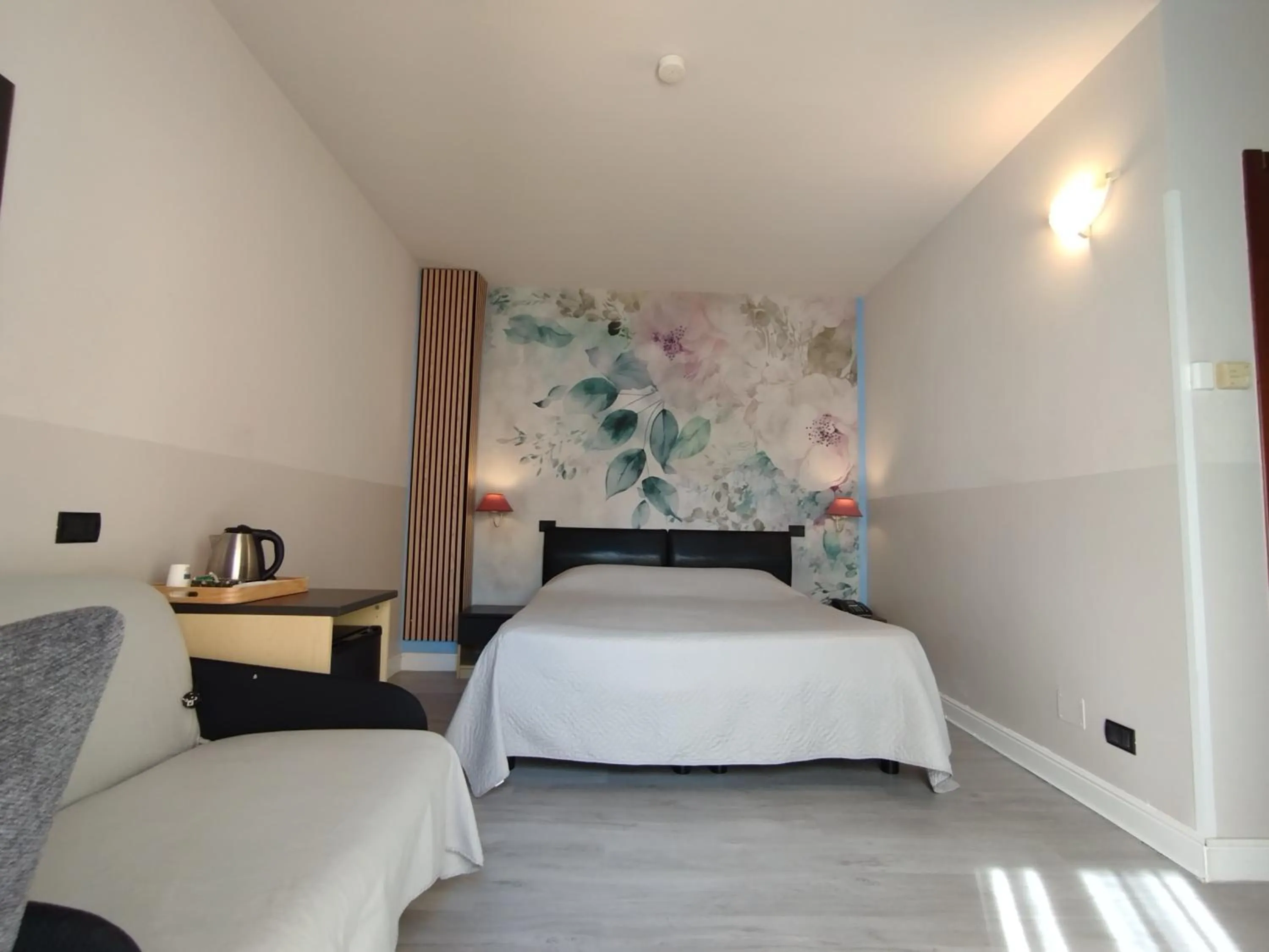 Bed in Hotel Milano San Giovanni Lupatoto