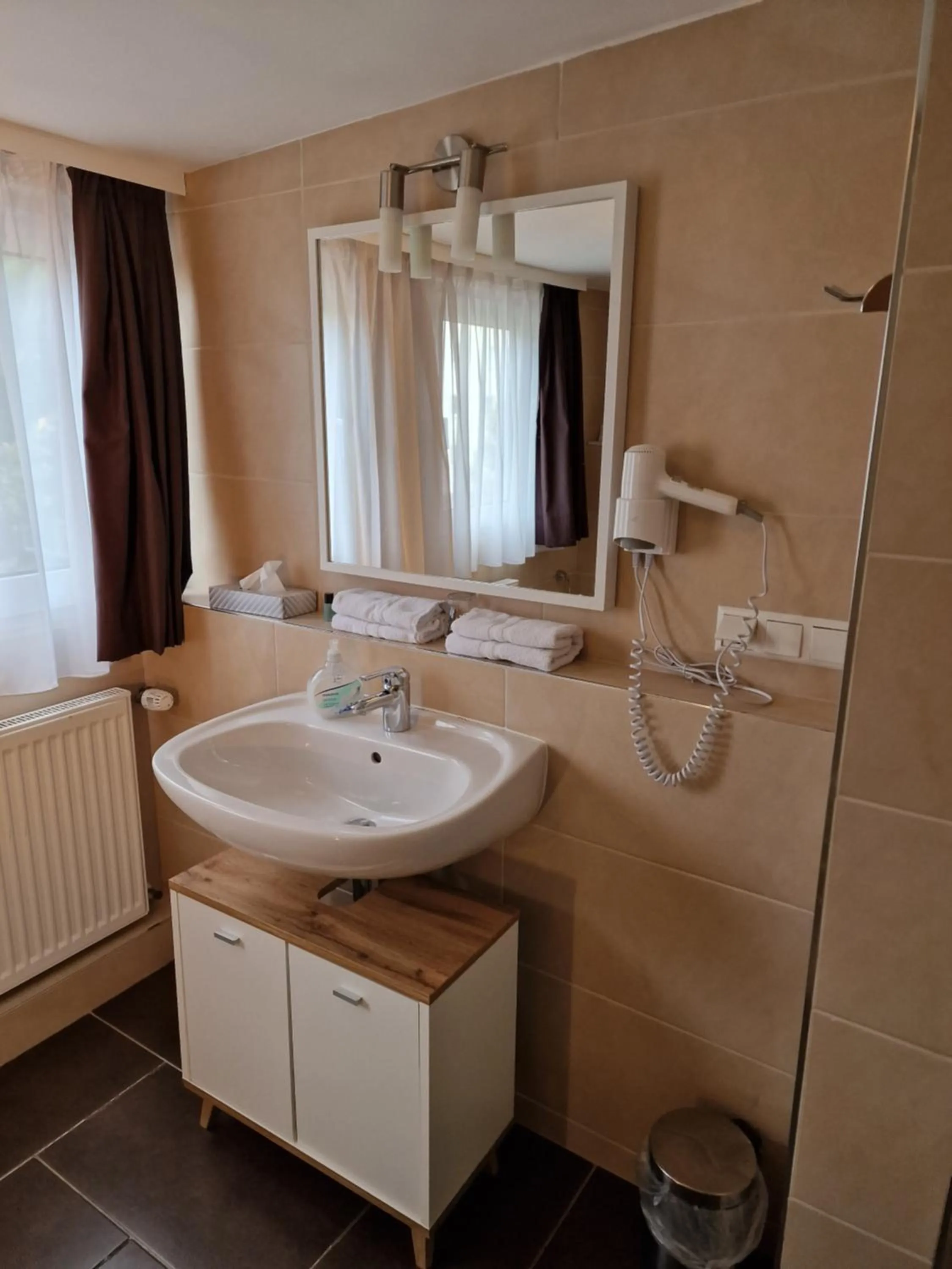 Bathroom in H5 Hotel Bremen