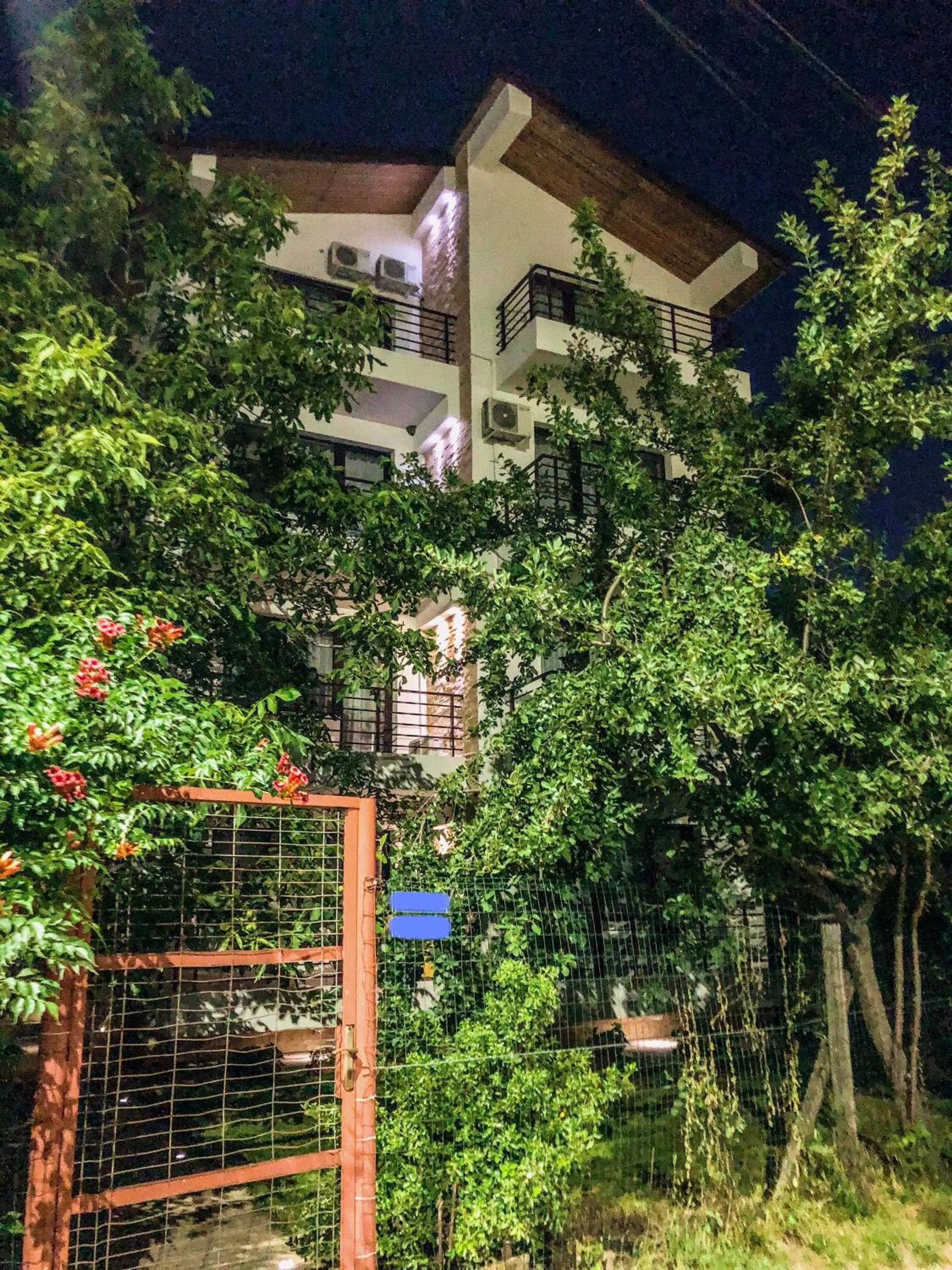 Facade/entrance in Villa Anastasia