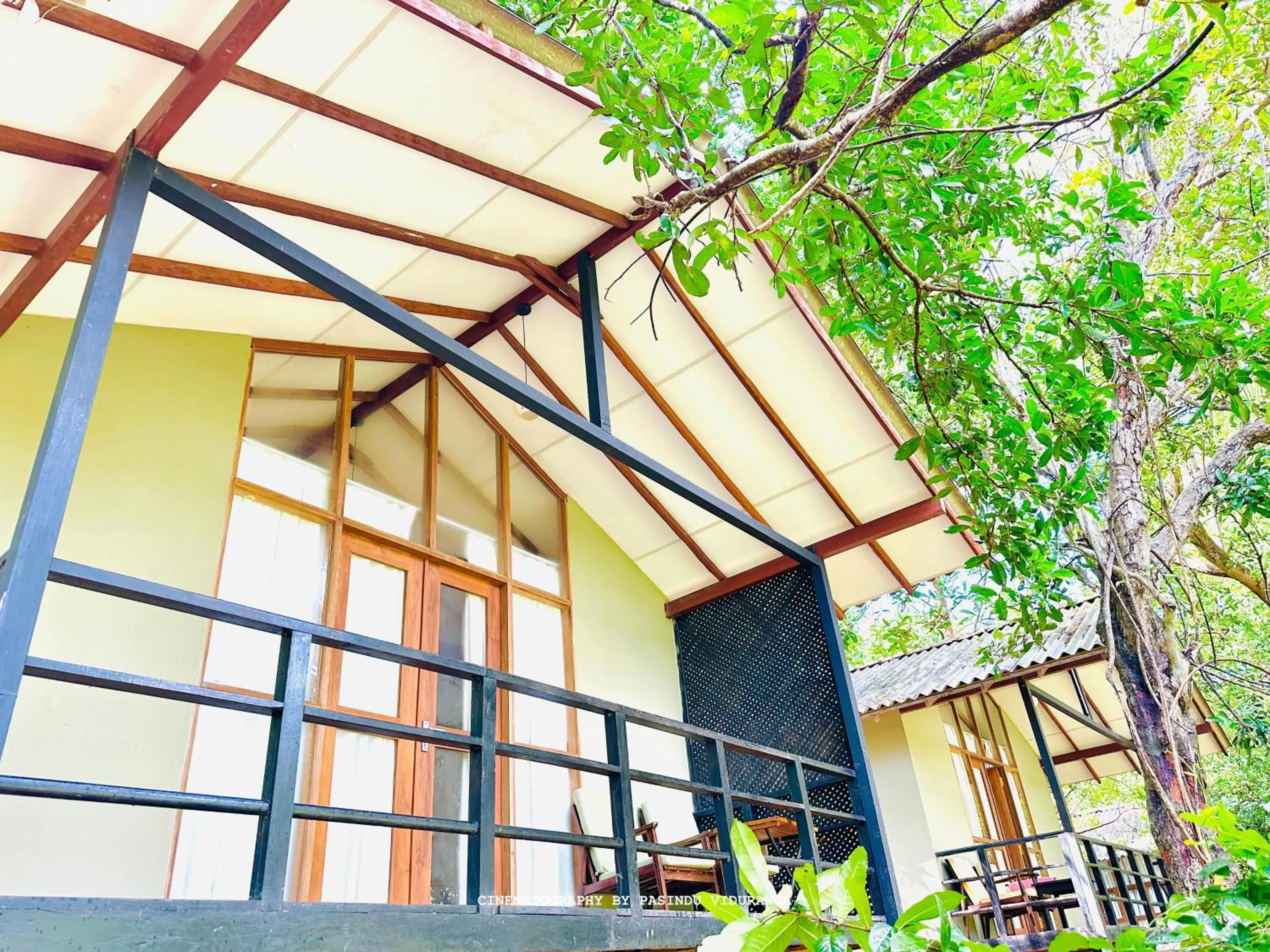 Property building in Ele Camp Udawalawe
