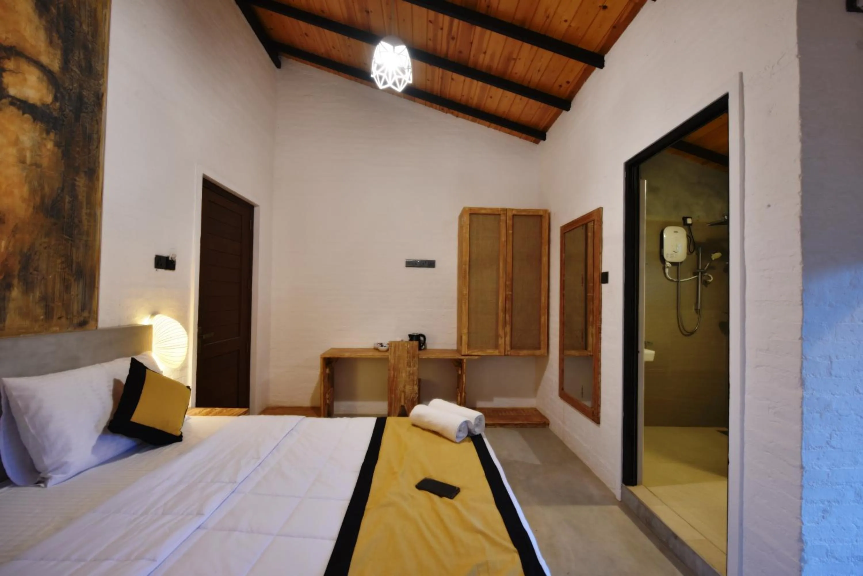 Bedroom, Bed in Ele Camp Udawalawe