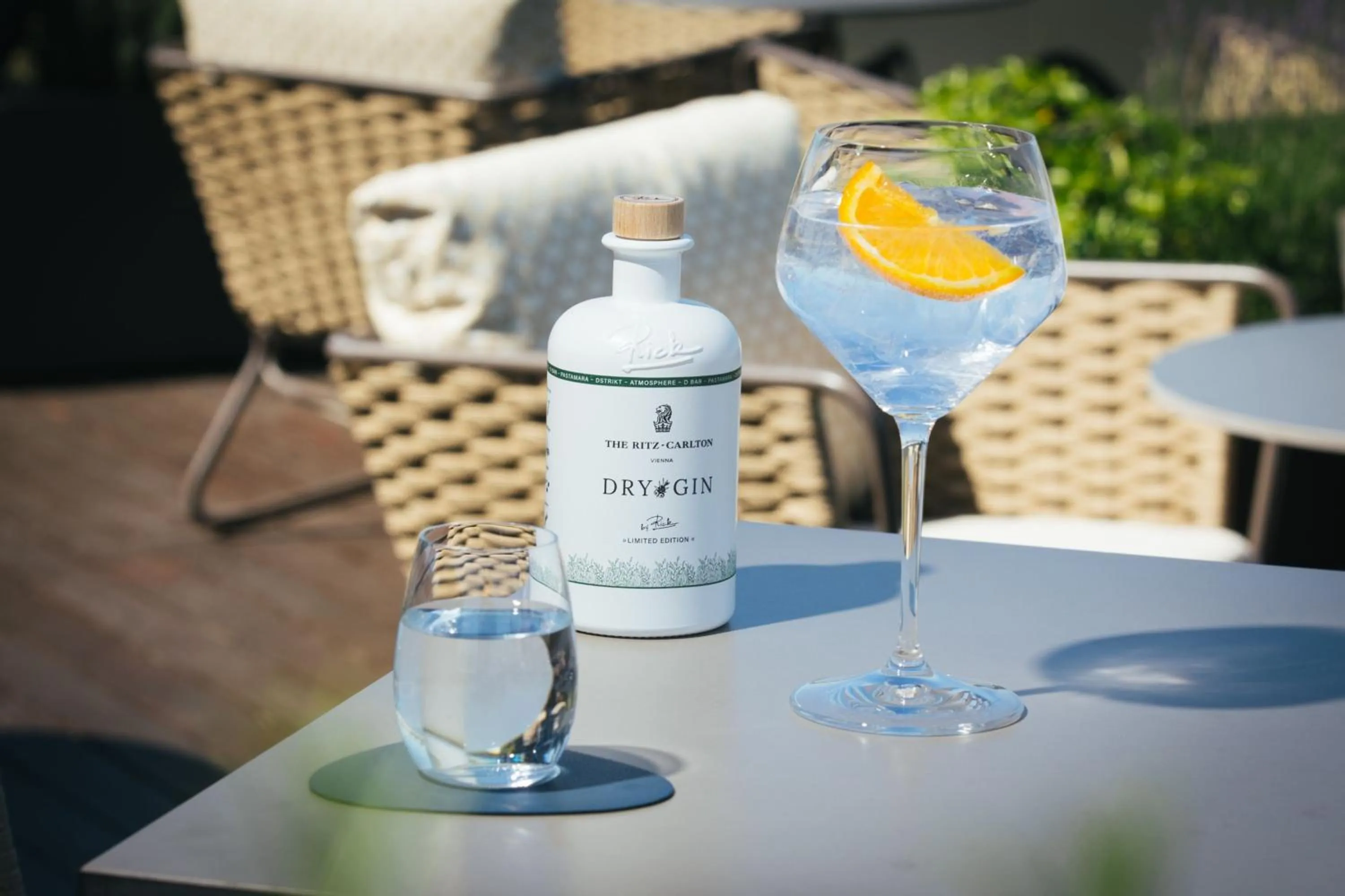 Restaurant/places to eat in The Ritz-Carlton, Vienna