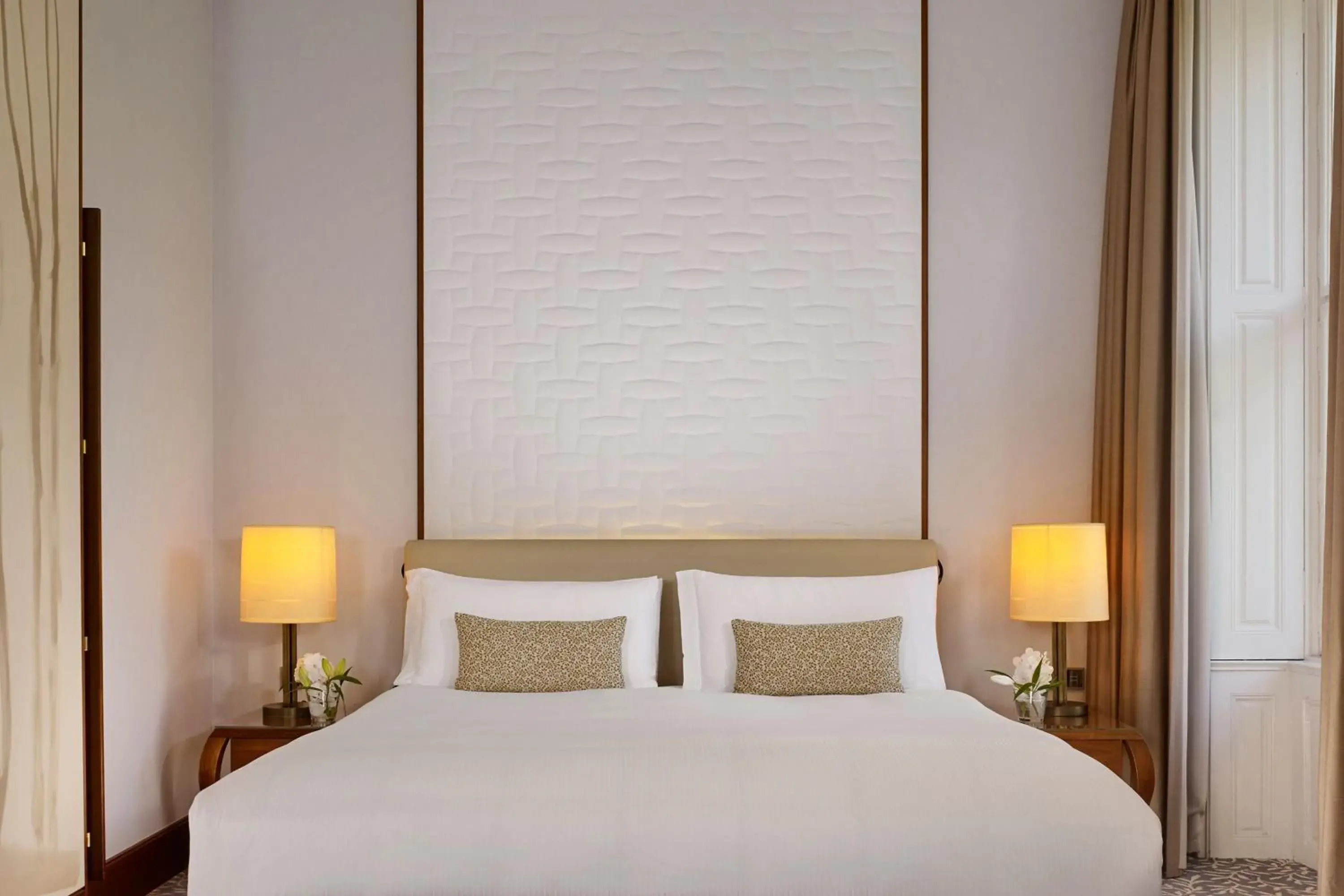 Junior Suite in The Ritz-Carlton, Vienna Junior Suite in The Ritz-Carlton, Vienna