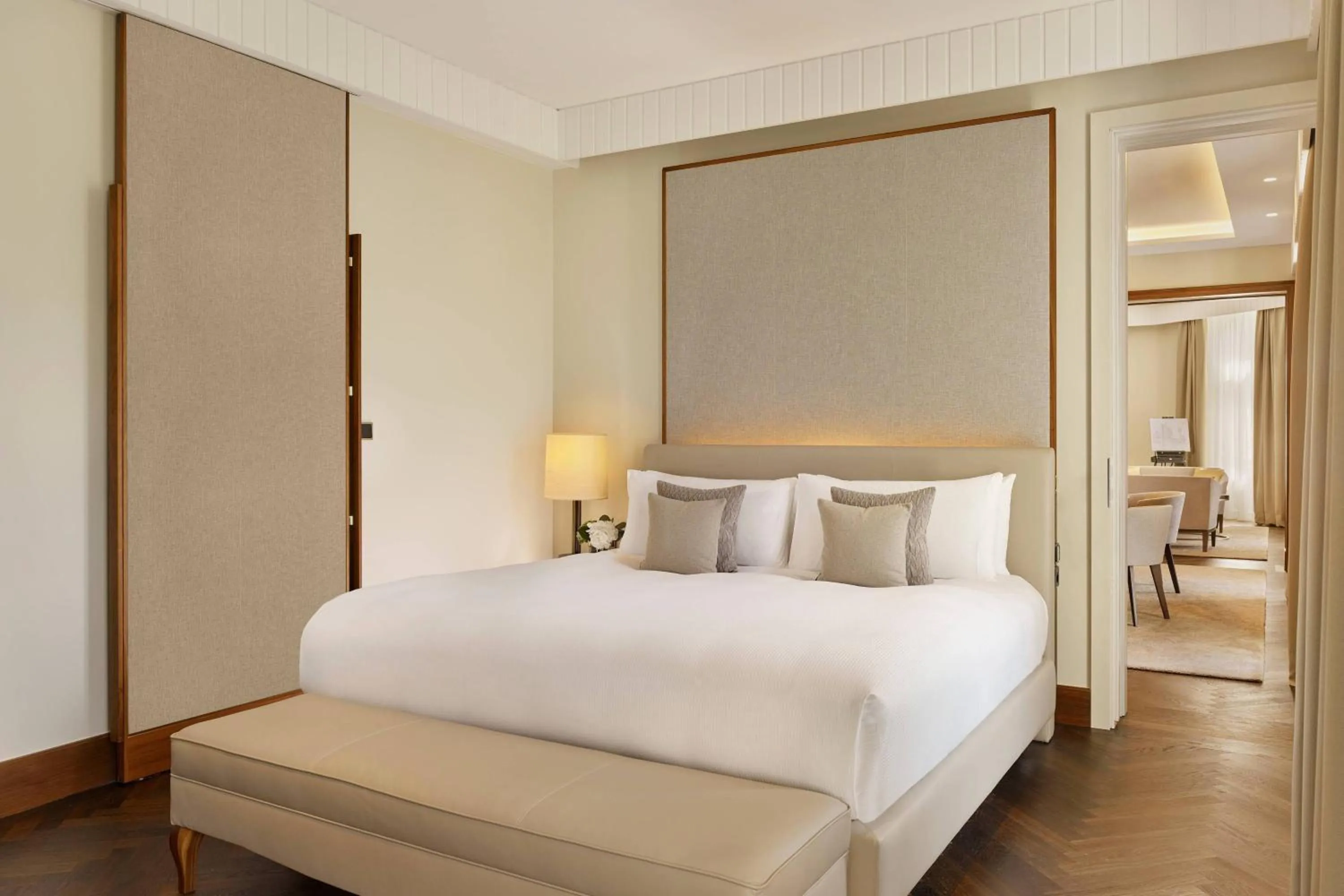 Bedroom, Bed in The Ritz-Carlton, Vienna