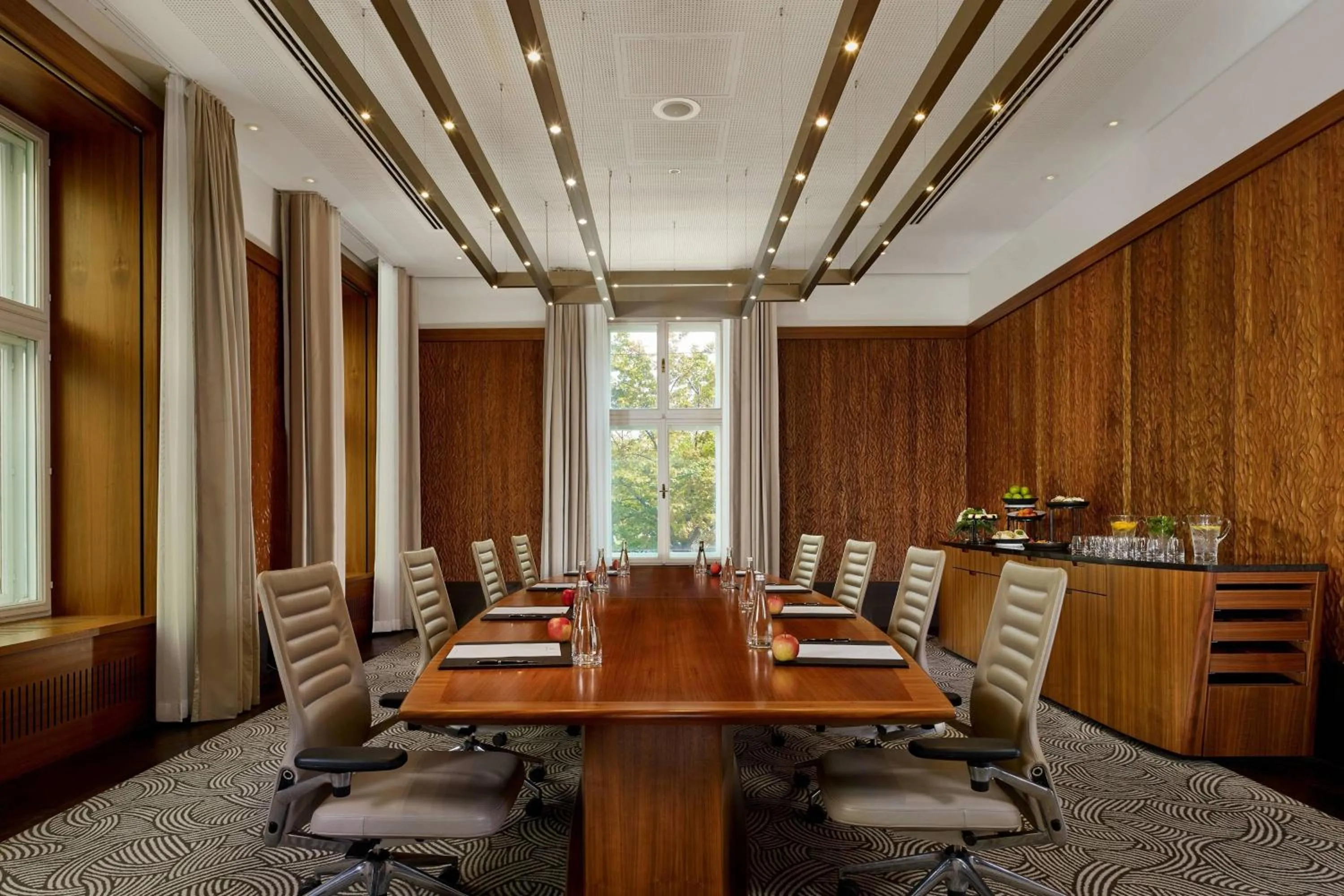 Meeting/conference room in The Ritz-Carlton, Vienna