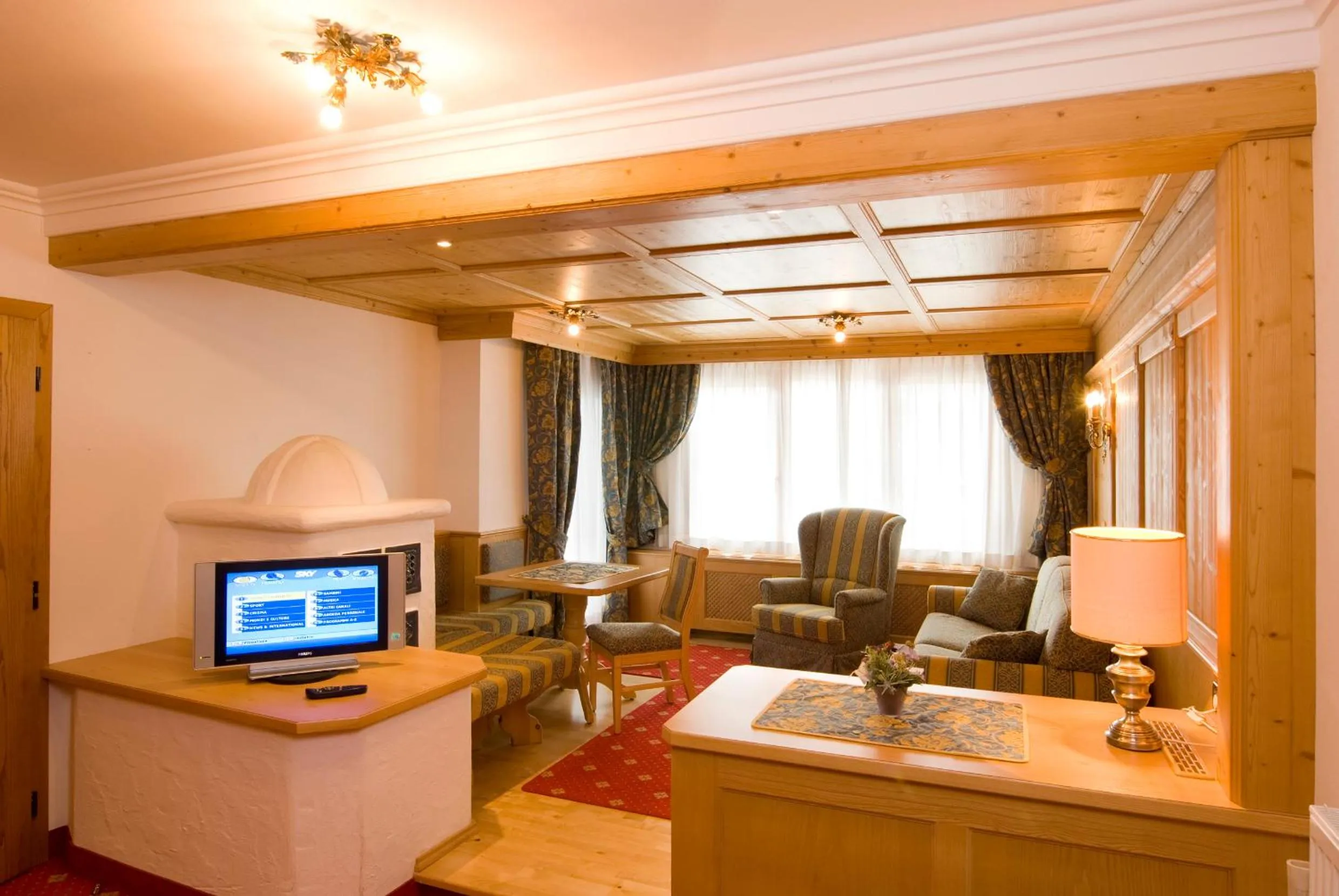 Photo of the whole room in Alpen Hotel Corona