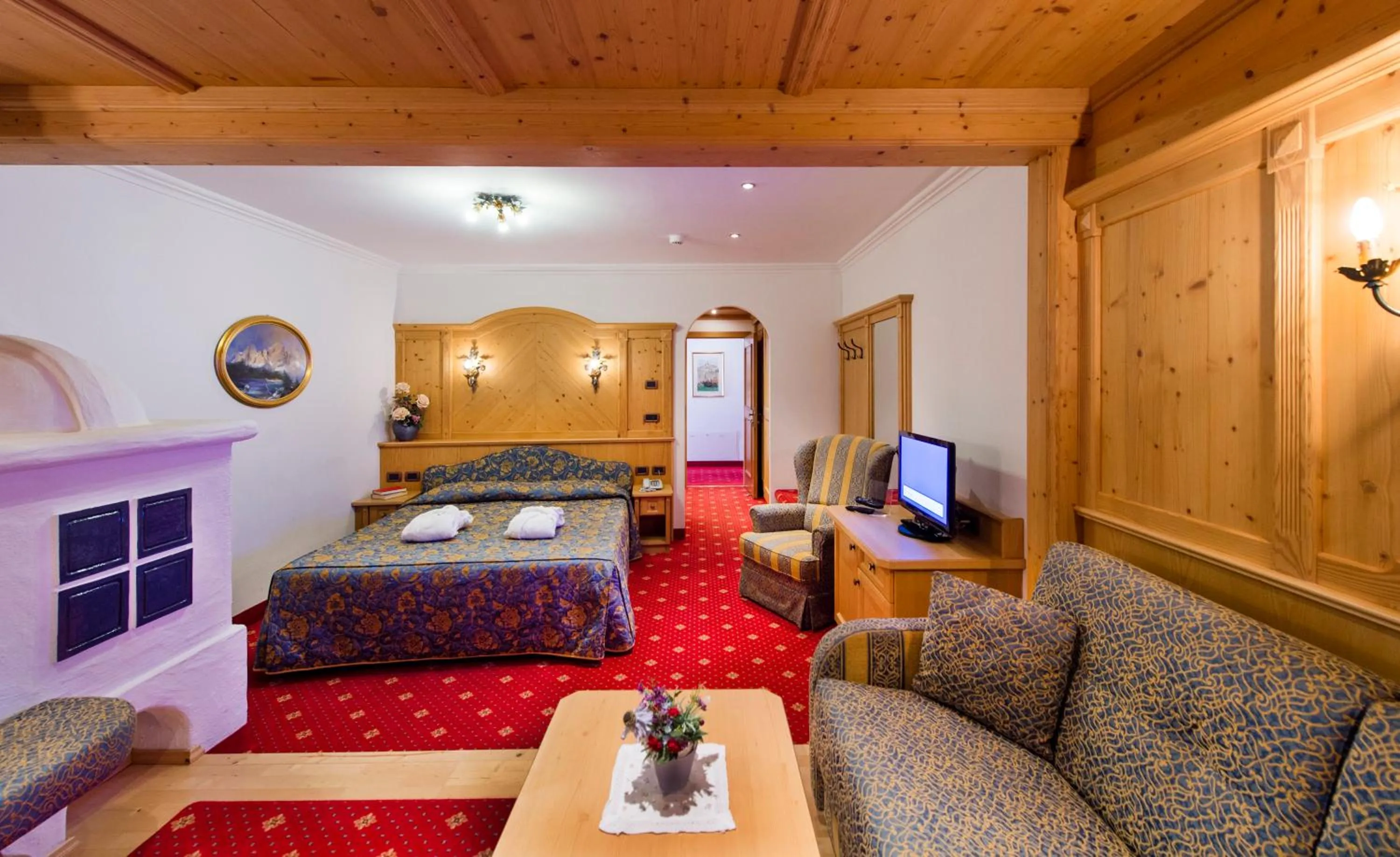 Photo of the whole room, Bed in Alpen Hotel Corona