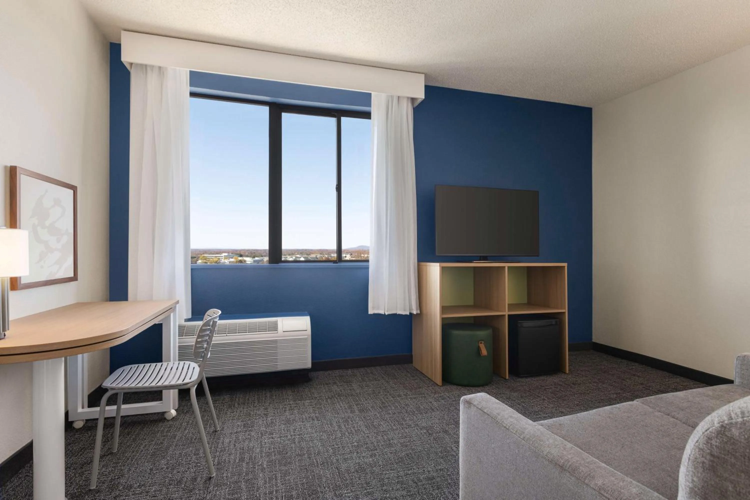 Living room in Spark By Hilton Germantown Washington Dc North