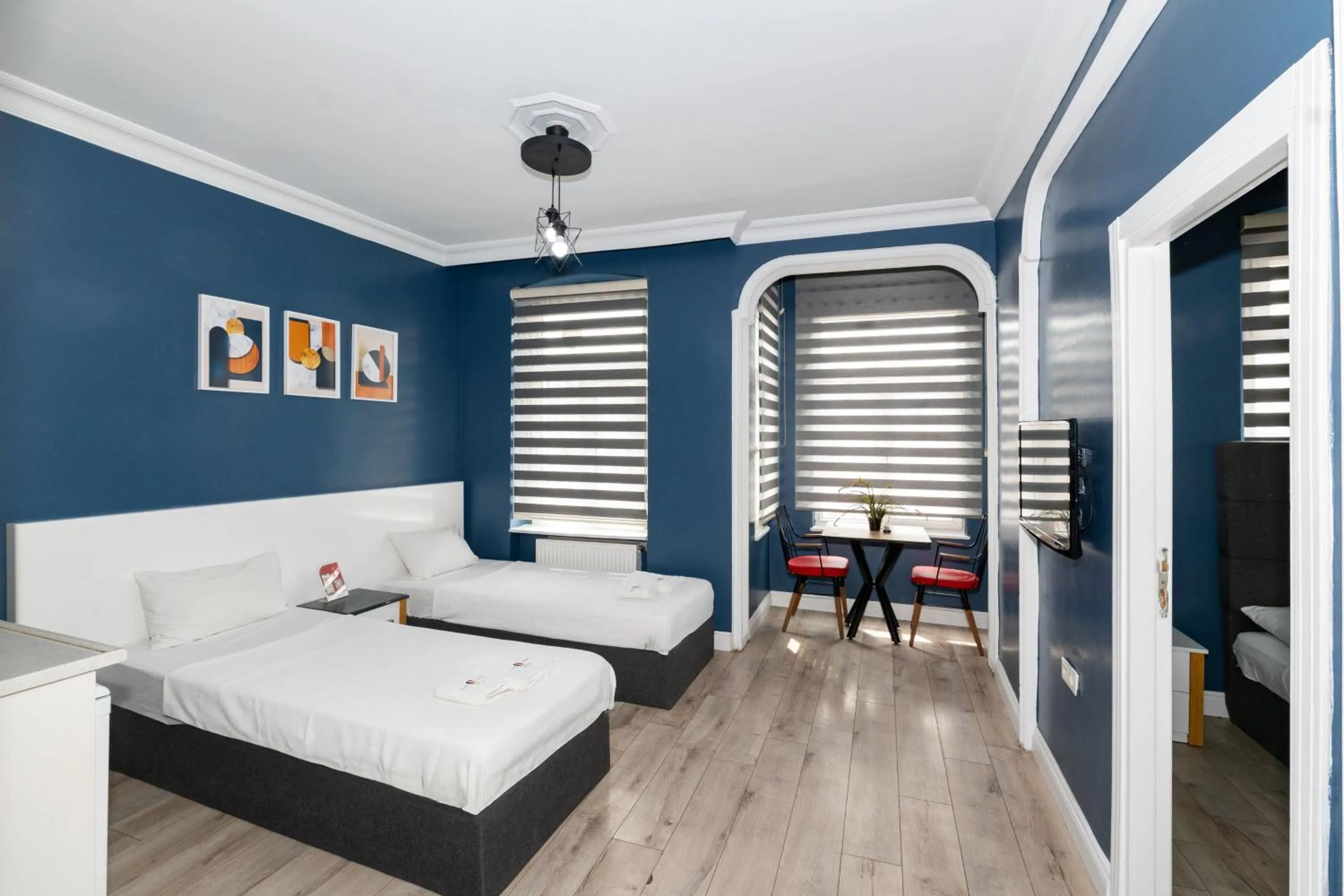 TV and multimedia in Butterfly House