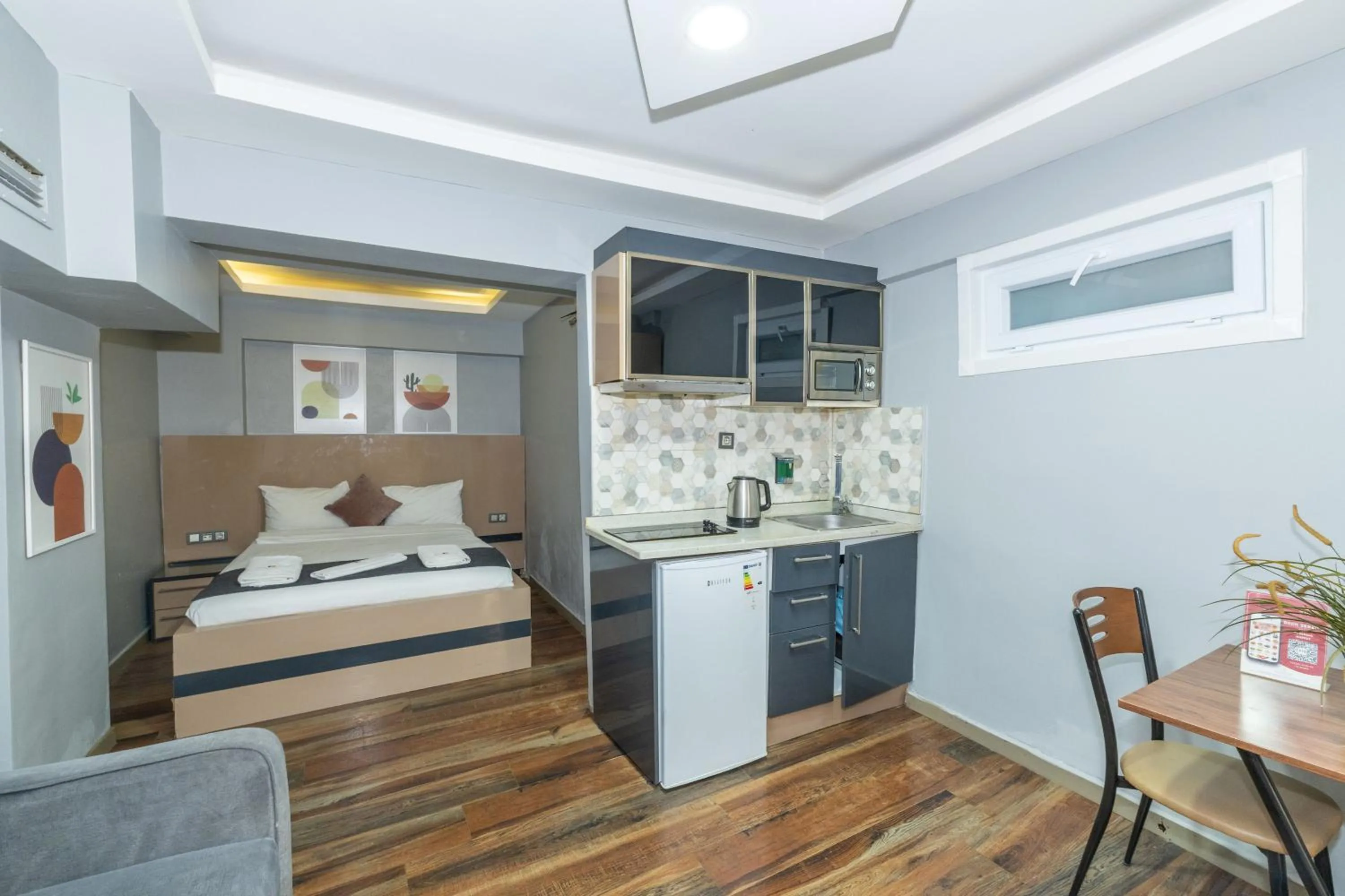 Bed in Butterfly House