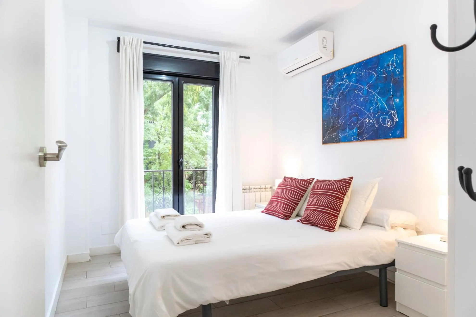 Bed in Ever House - ALCALA AIRE Gran TERRAZA ROOFTOP