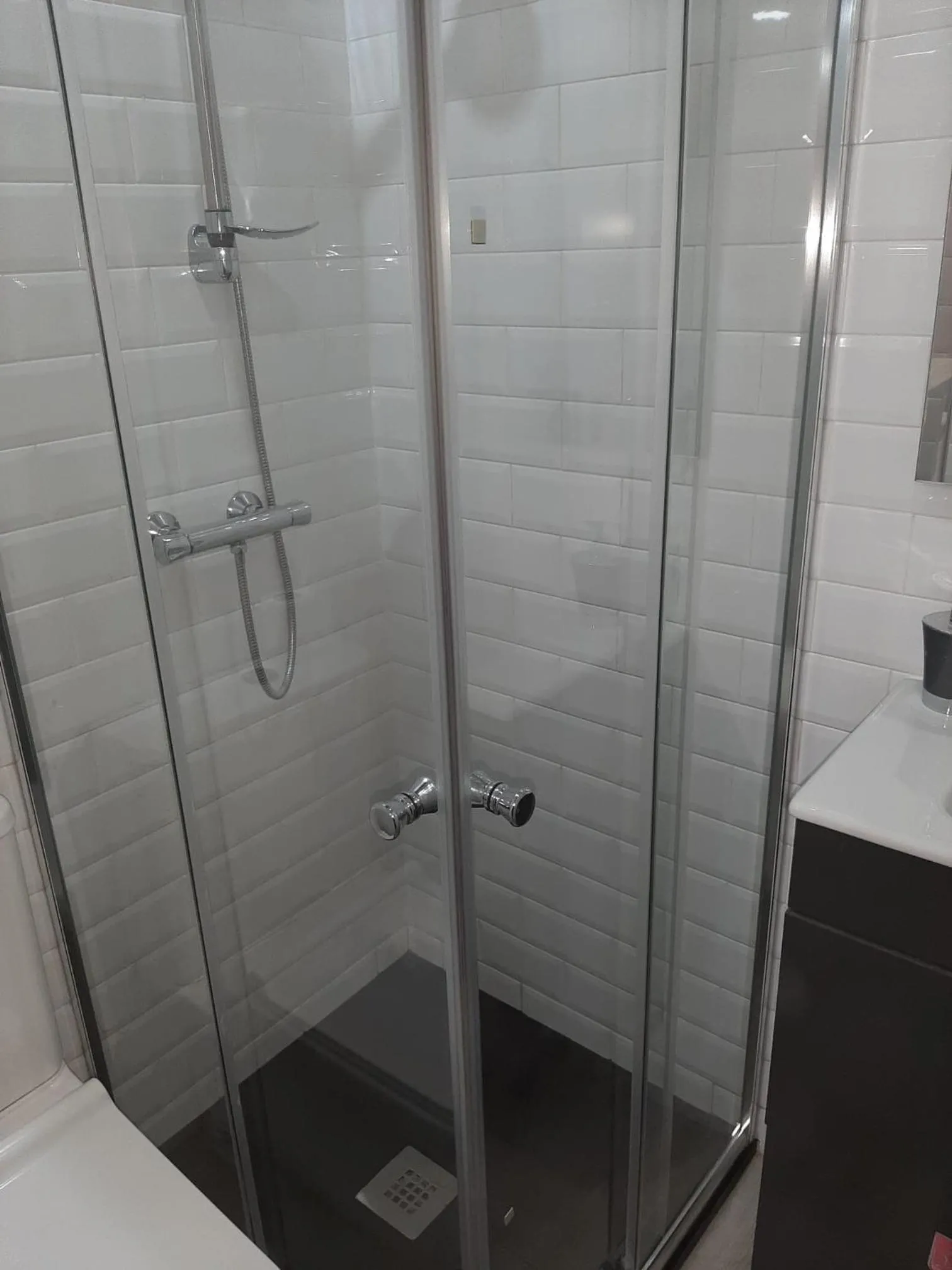 Shower in Ever House - ALCALA AIRE Gran TERRAZA ROOFTOP