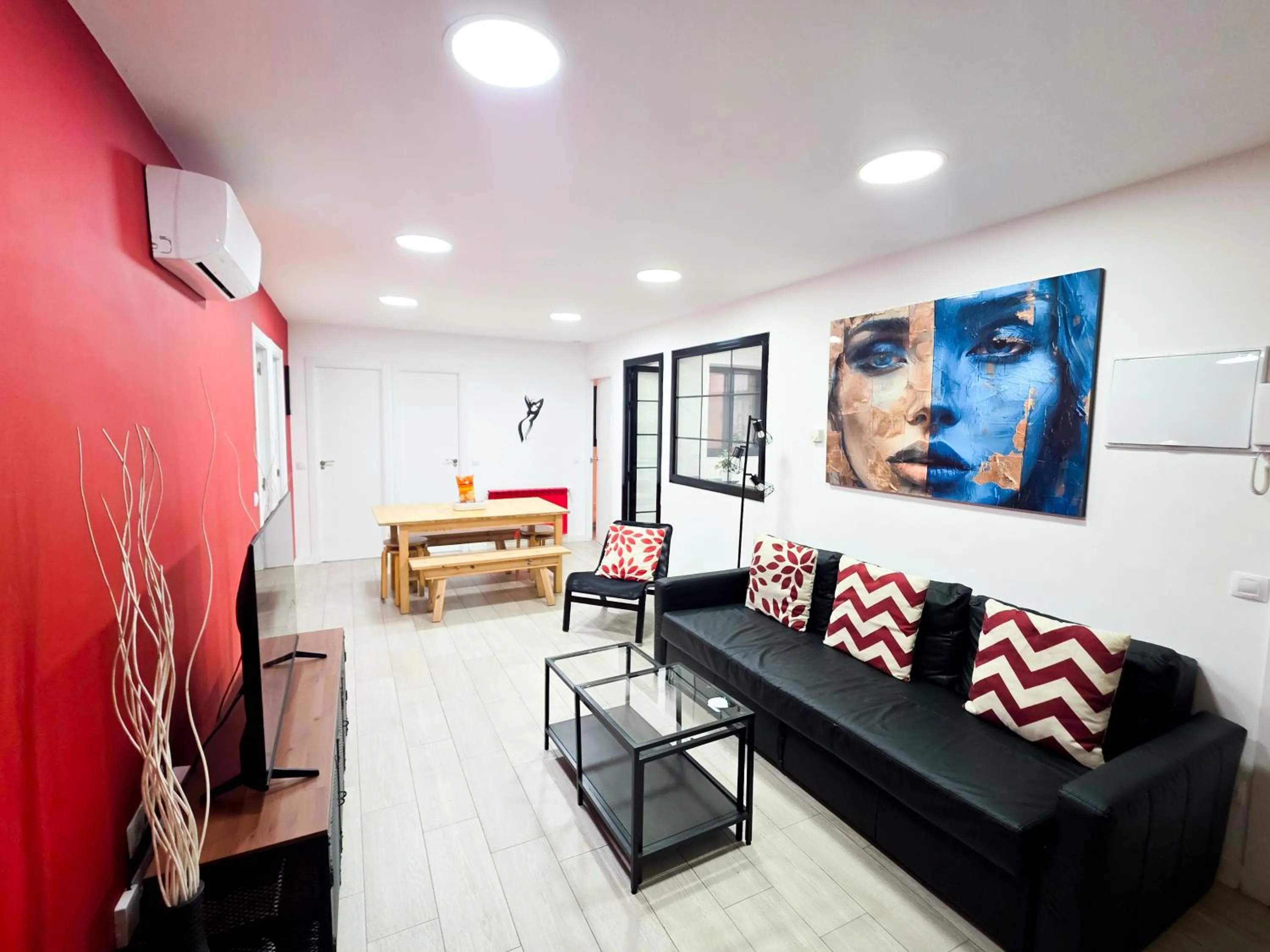 Property building in Ever House - ALCALA AIRE Gran TERRAZA ROOFTOP