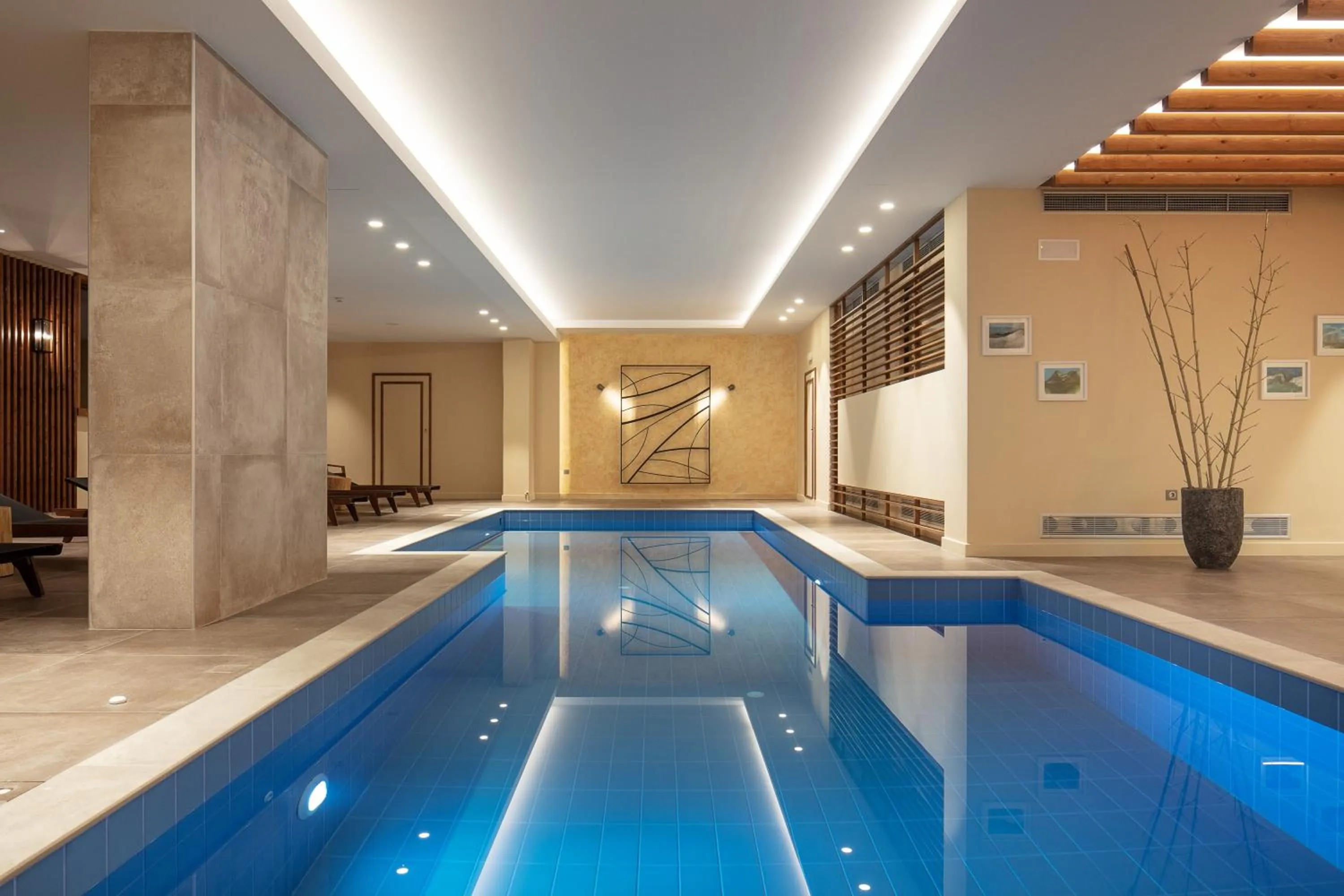 Swimming pool in Orizontes Tzoumerkon Hotel Resort