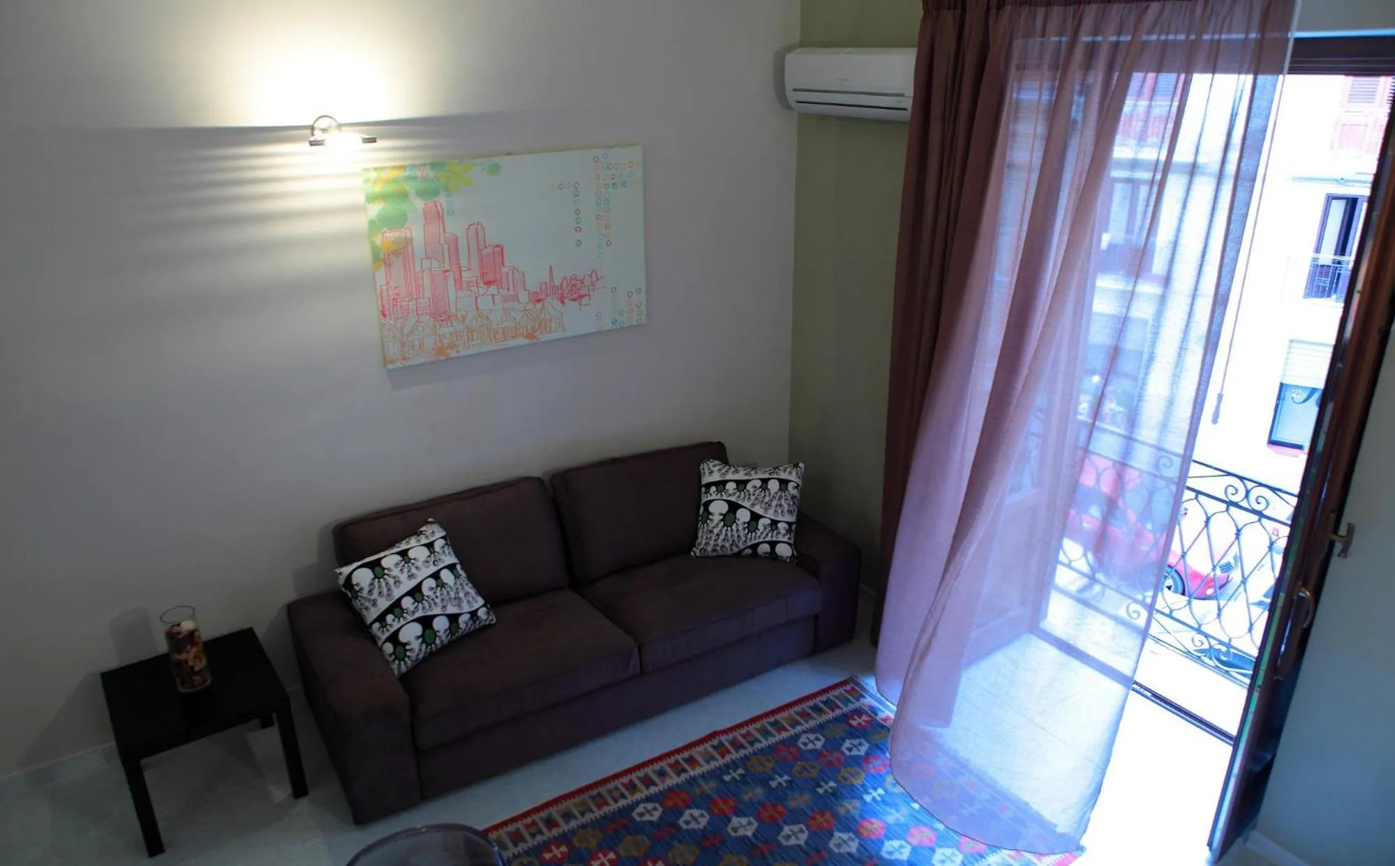 Living room in Palazzo Ossuna