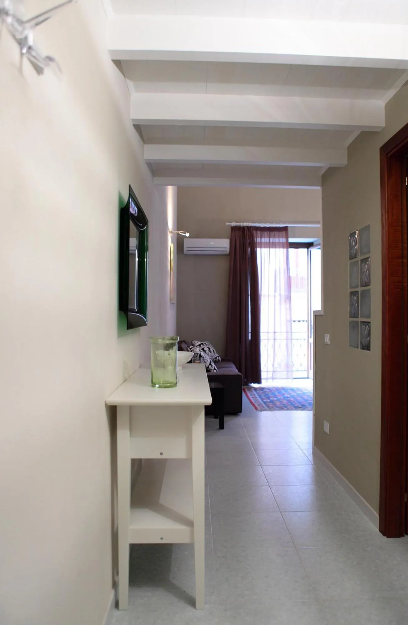 Decorative detail in Palazzo Ossuna