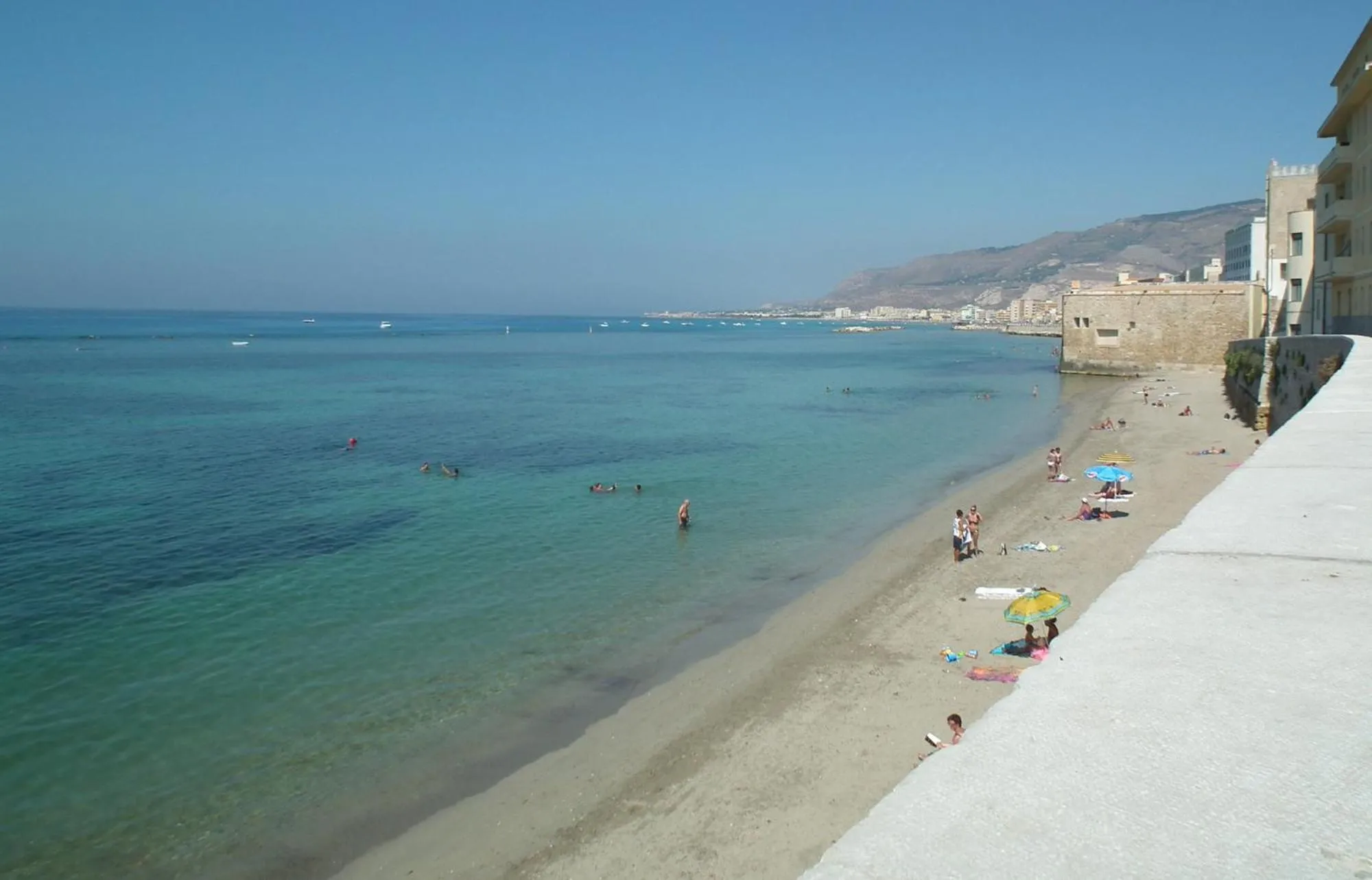 Area and facilities in Palazzo Ossuna