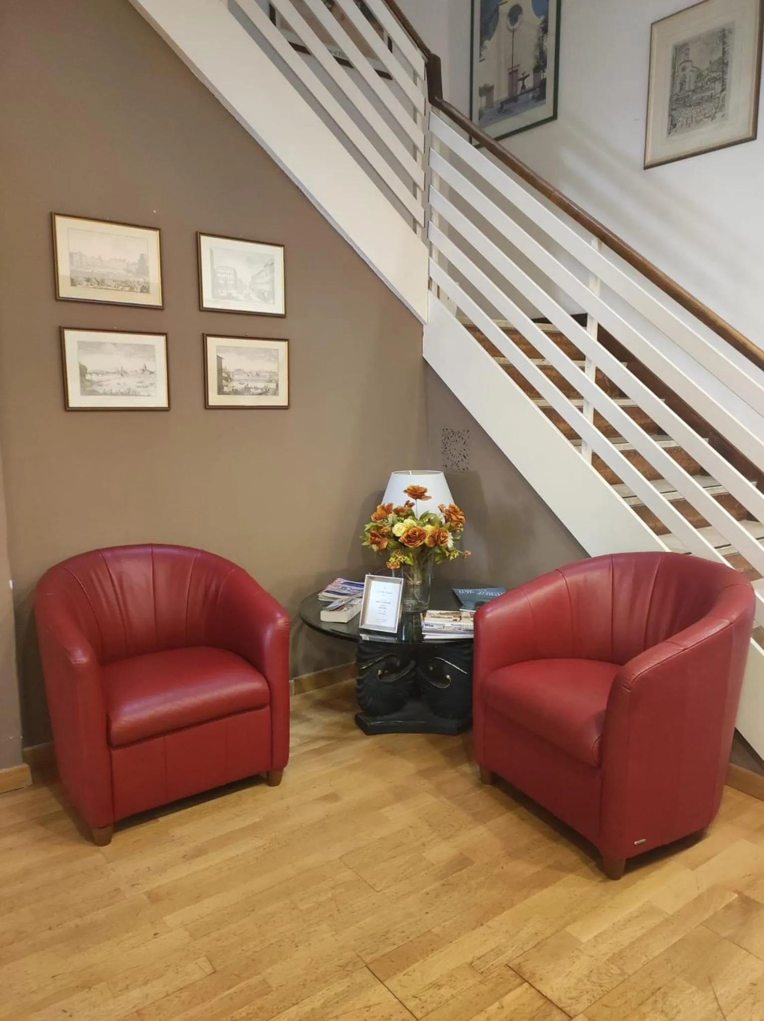 Lobby or reception in La Petite Maison