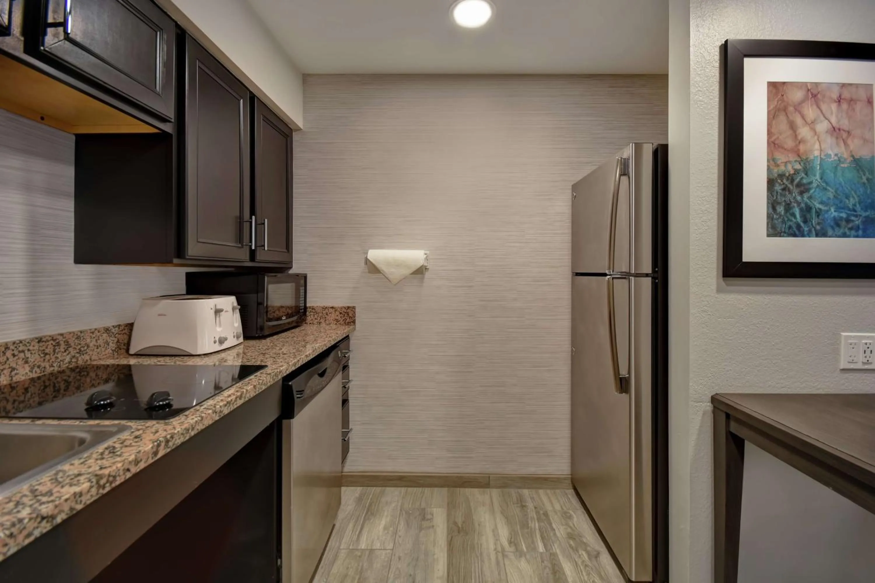 Kitchen or kitchenette in Homewood Suites by Hilton Edgewater-NYC Area