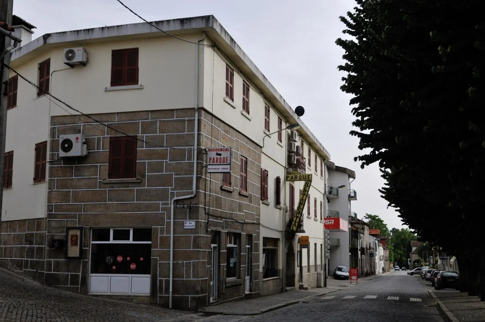 Property building in Residencial Parque