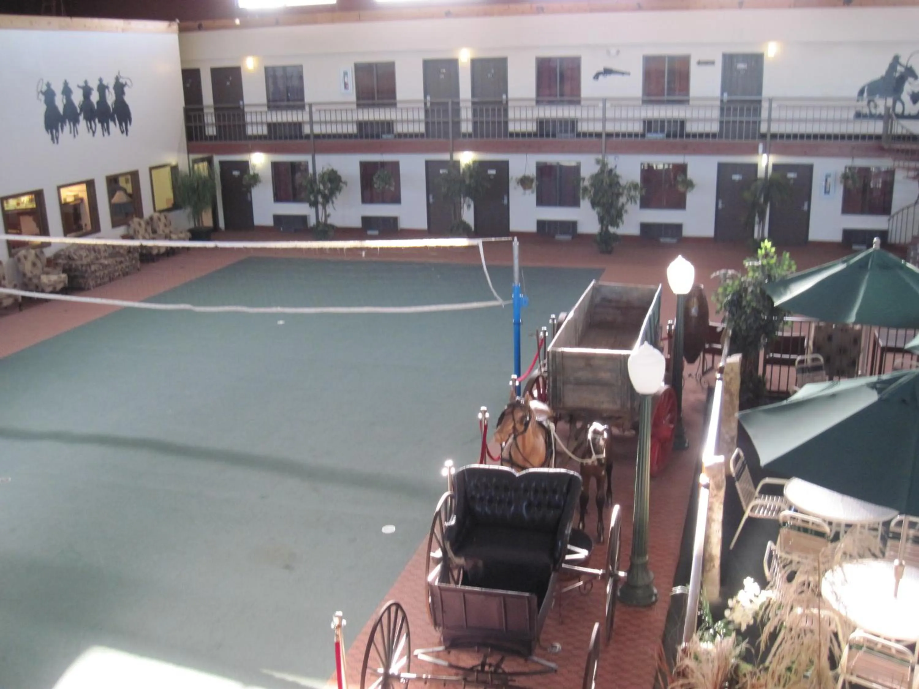 Communal lounge/ TV room in Dodge House Hotel