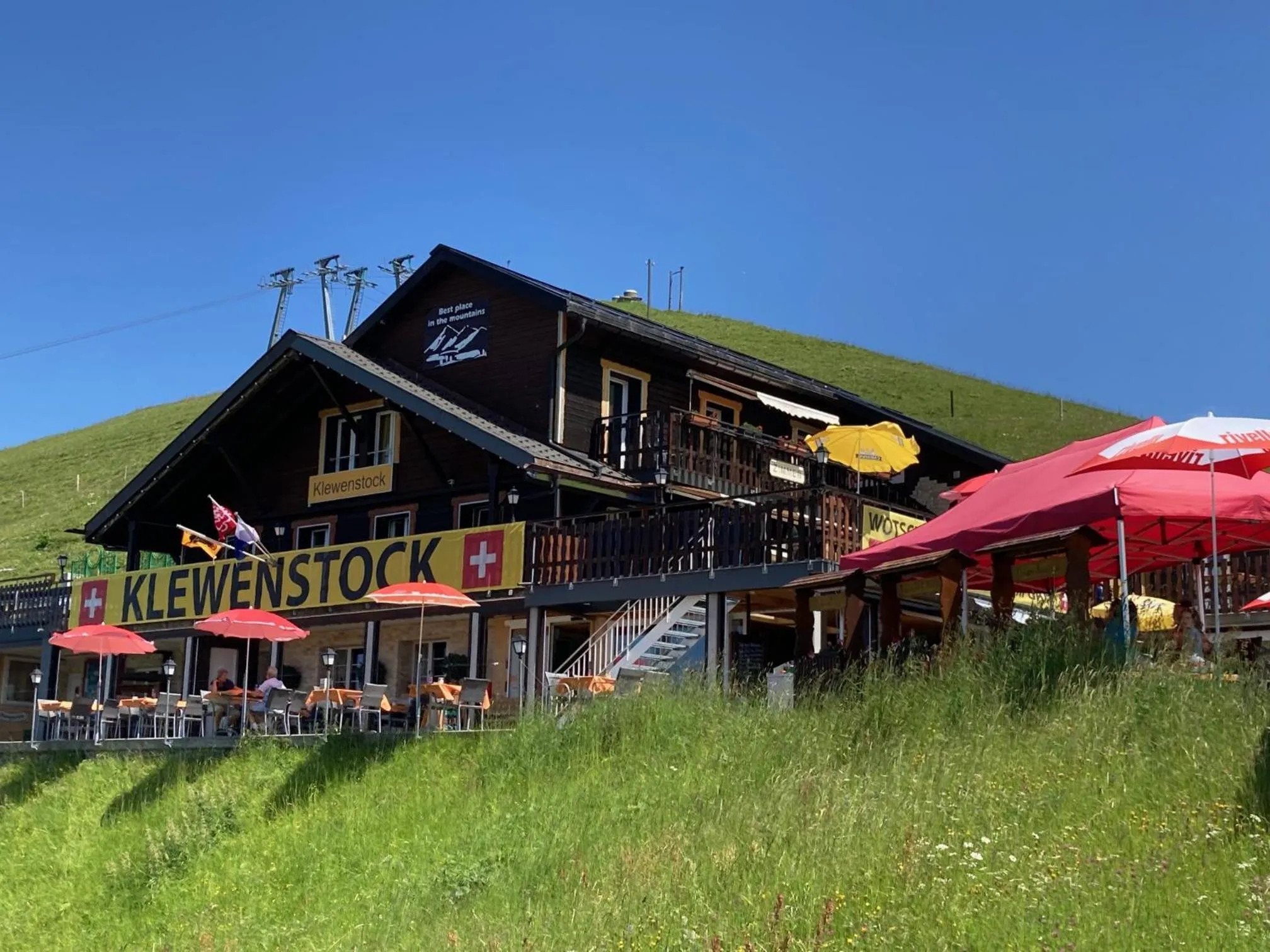 Property building in Klewenalp Ausflugs-Ski-Pistenhotel Klewenstock