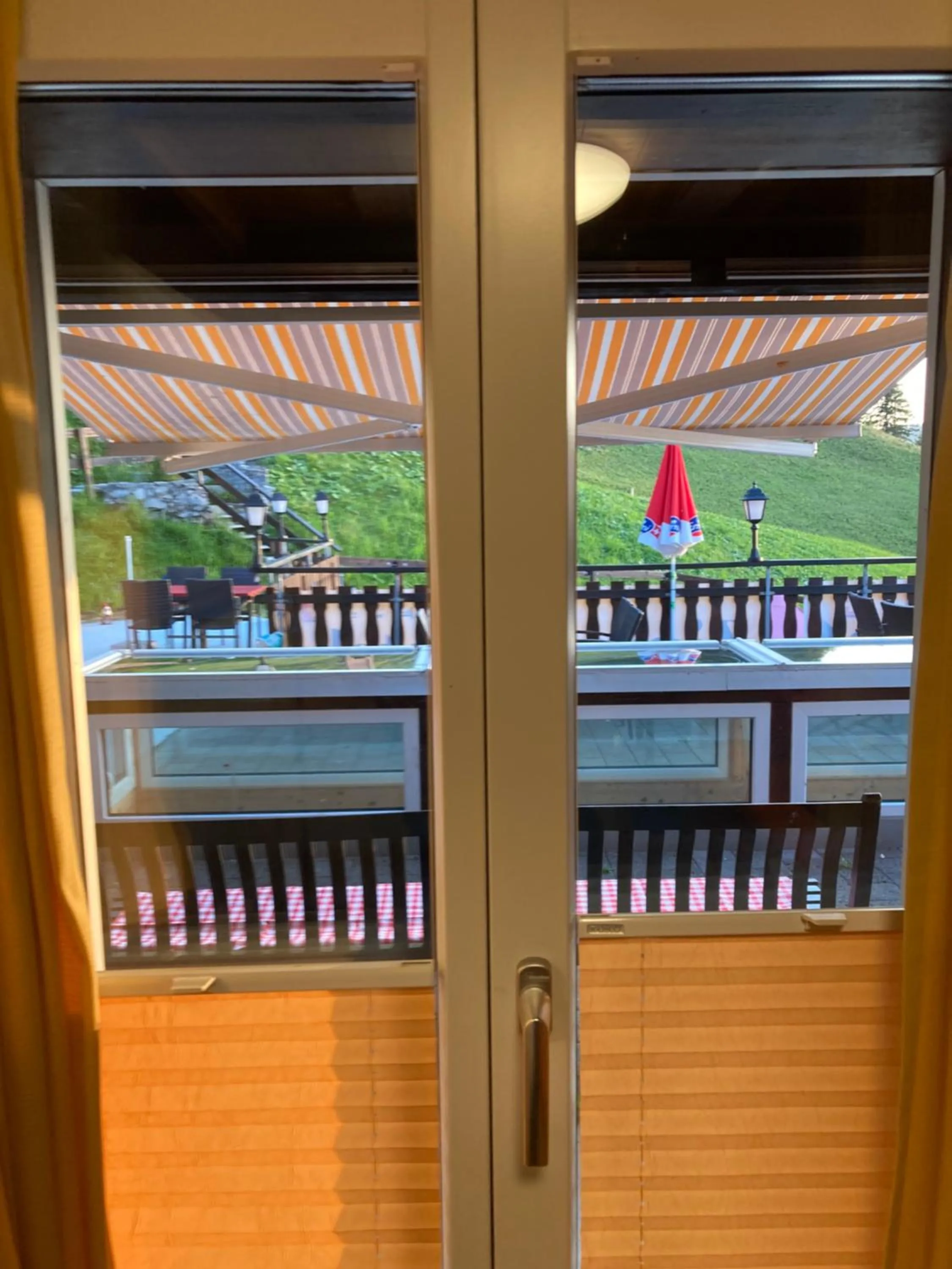Balcony/Terrace in Klewenalp Ausflugs-Ski-Pistenhotel Klewenstock