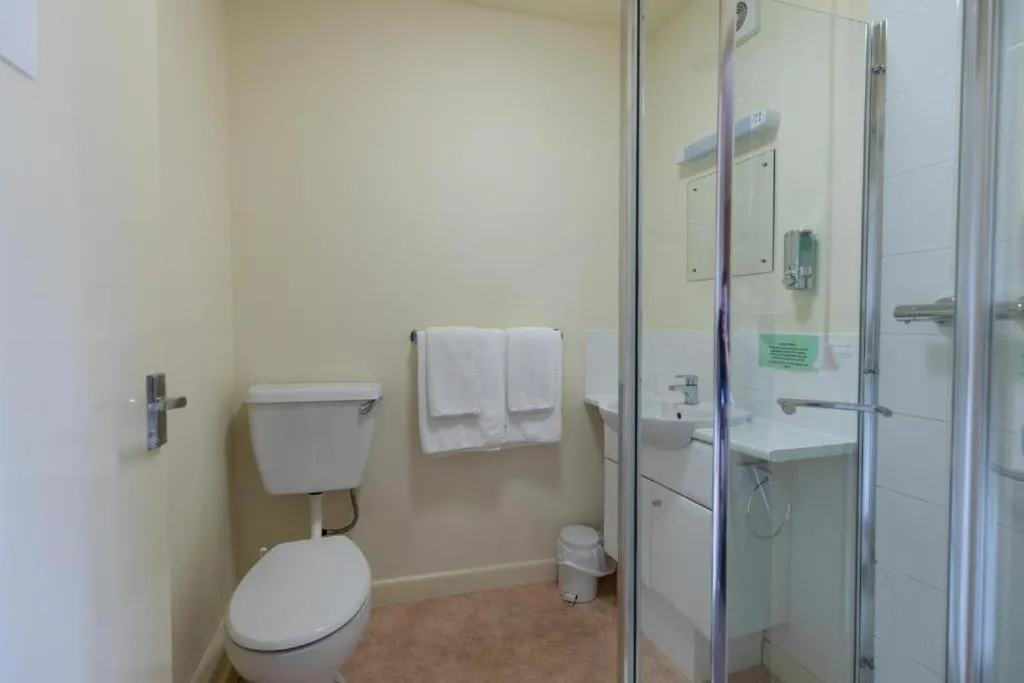 Bathroom in The Barford Inn