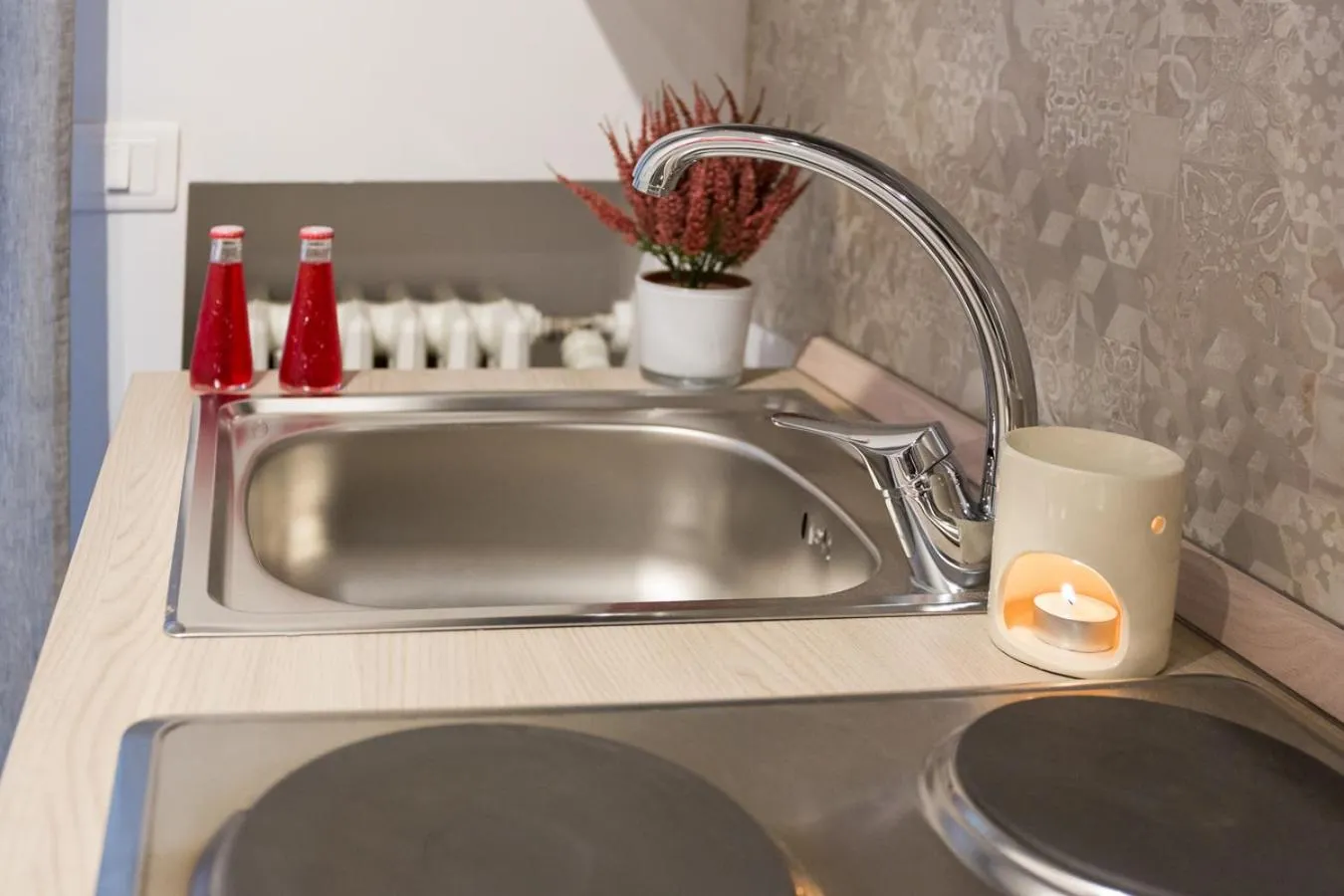 HH Hermoso Housing ALESSANDRIA