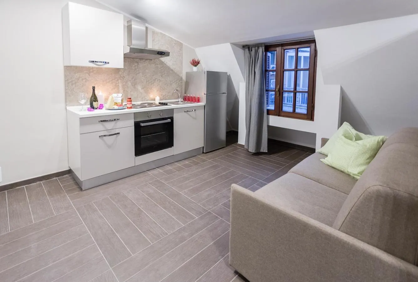 HH Hermoso Housing ALESSANDRIA