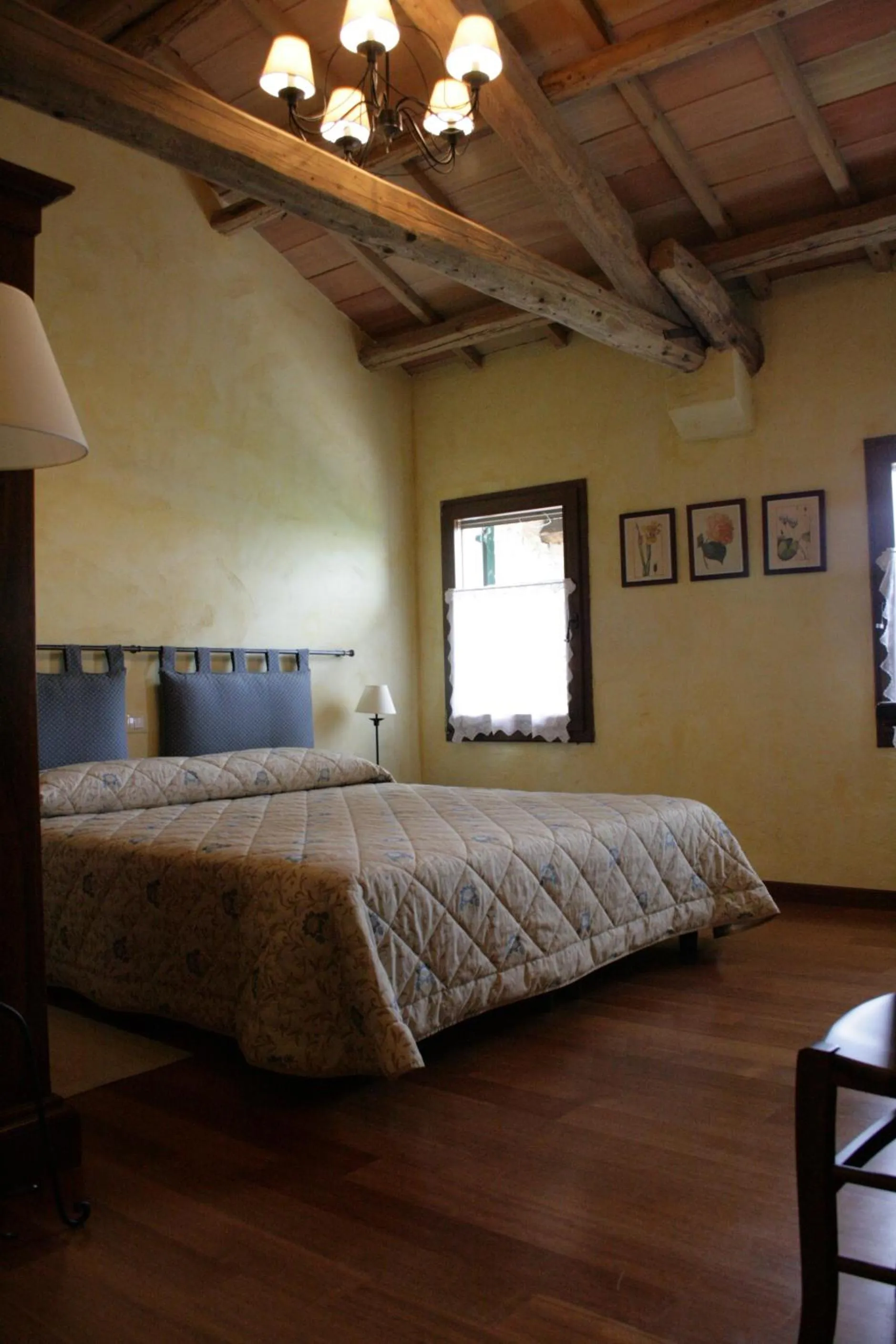 Photo of the whole room in Locanda Antico Fighèr