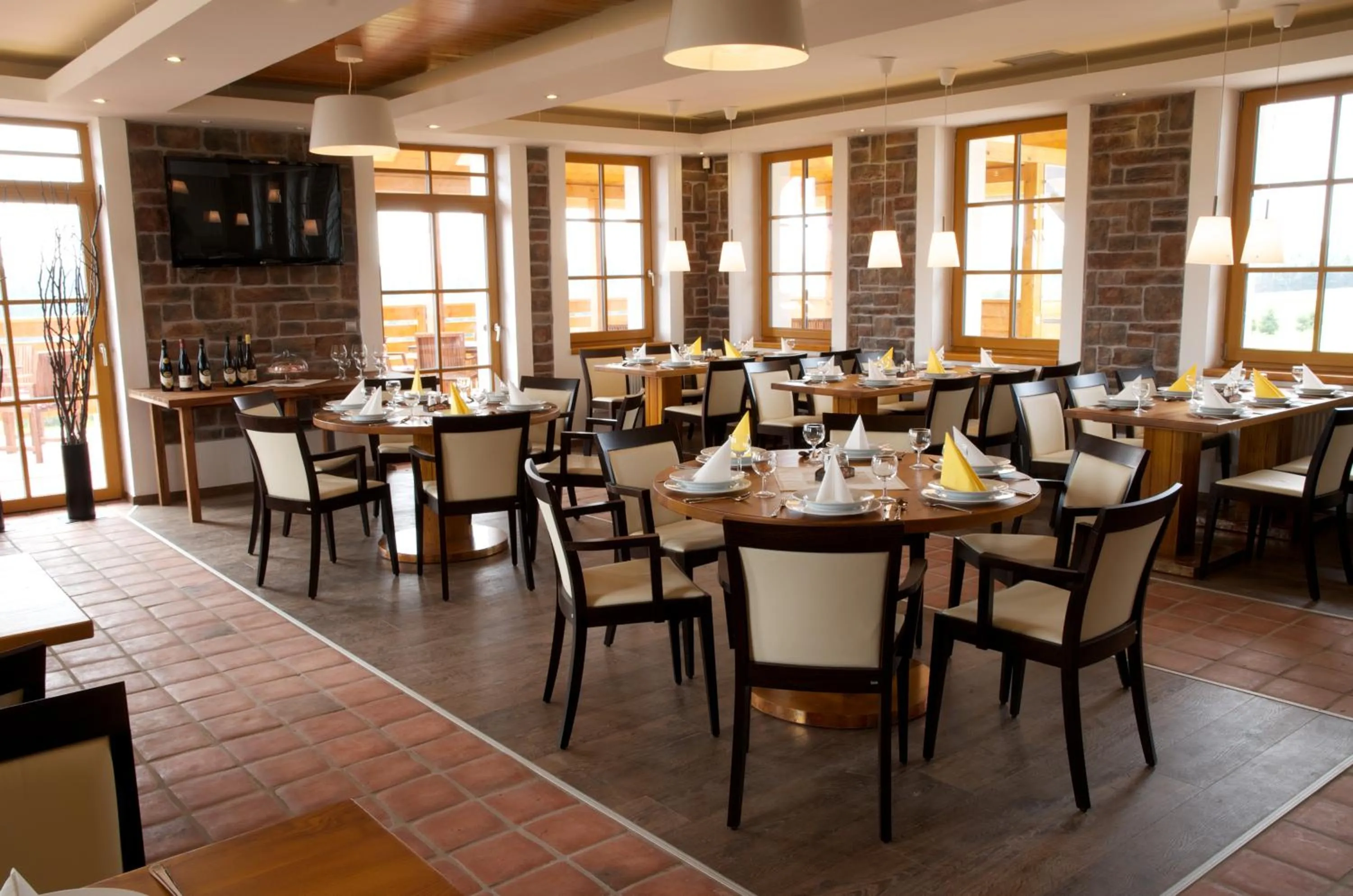 Restaurant/places to eat in Hotel Krušnohorský Dvůr