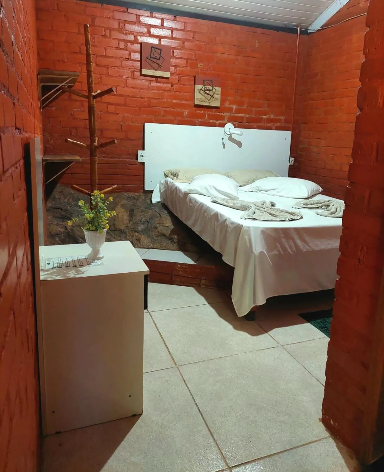 Photo of the whole room, Bed in Pousada, Camping e Restaurante do Sô Ito