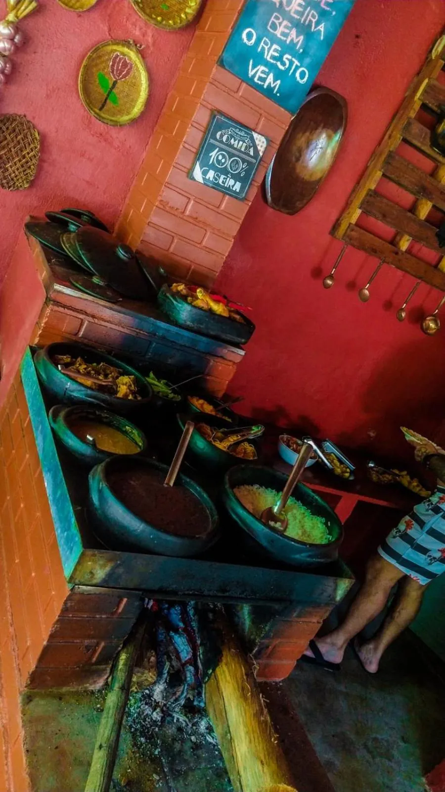 Restaurant/places to eat in Pousada, Camping e Restaurante do Sô Ito